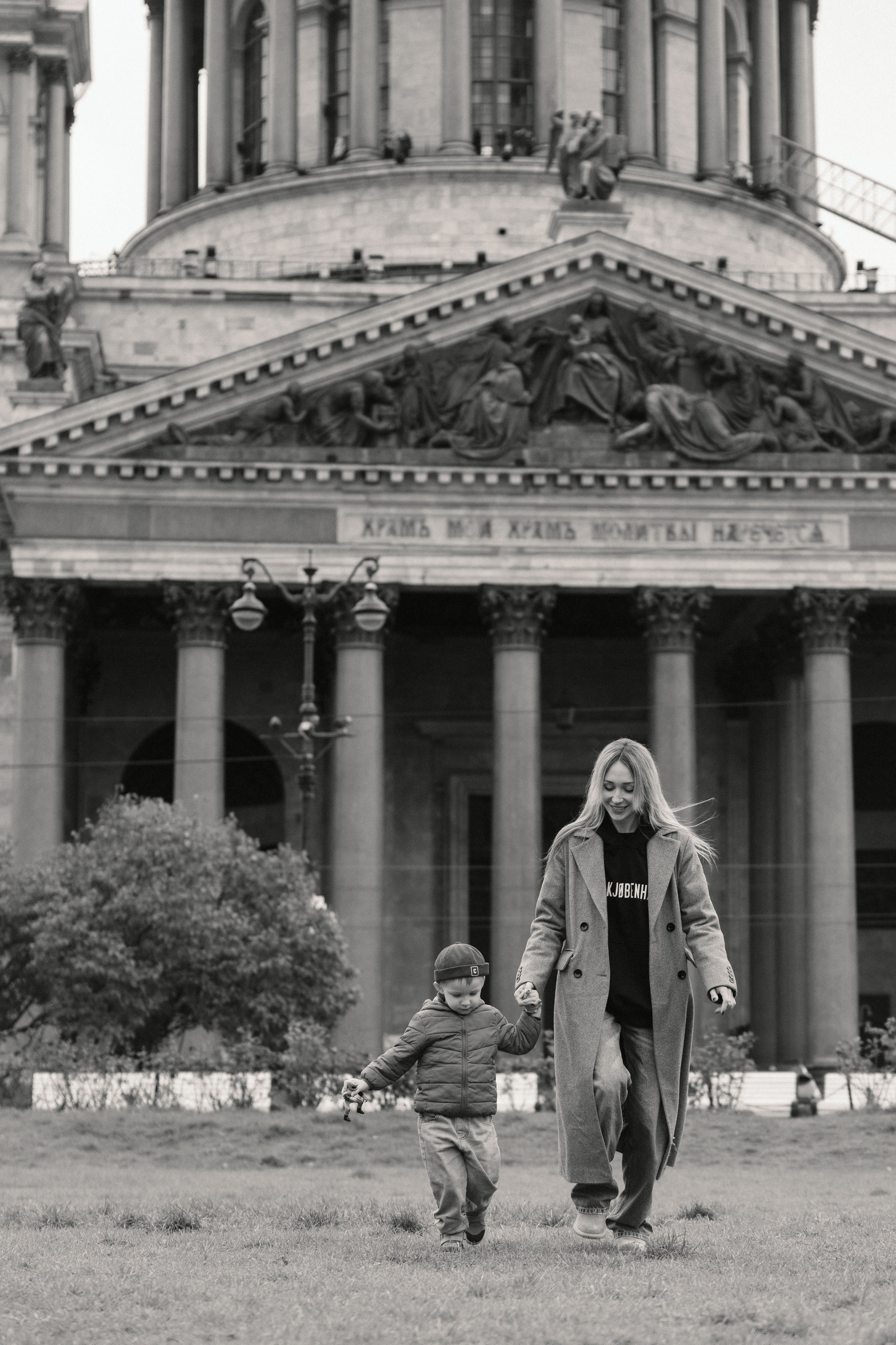 Семейная фотоистория и история мамы и малыша. Семейный фотограф в Санкт-Петербурге Мария Соколова