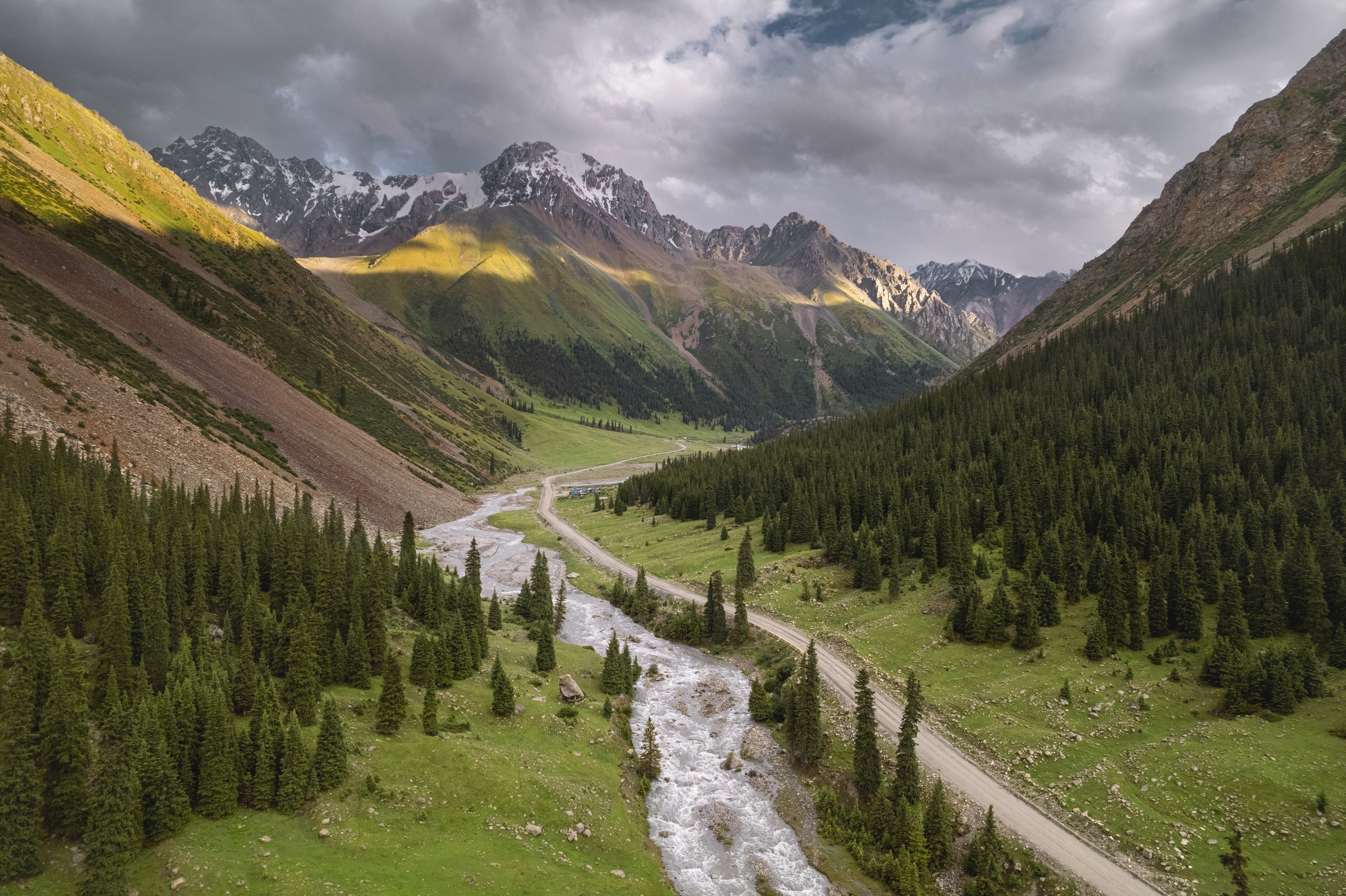 Тянь-Шань. Фотограф в Красноярске Нерозя Александр. Пейзаж, природа, портрет