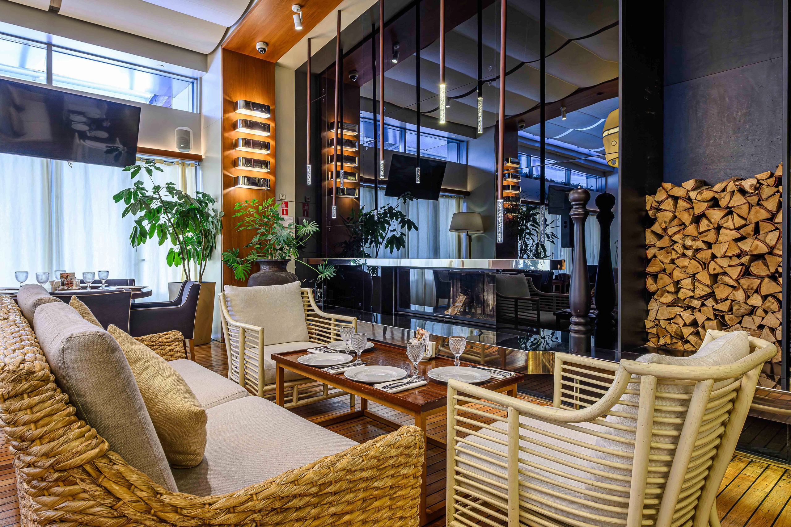 Интерьерный фотограф Озеров Денис, фотосъёмка для Zoon, Интерьерная фотосъёмка Ресторанов, Кафе, Баров, Лофт. г. Москва и Московская область. Интерьерный & Репортажный фотограф Озеров Денис, г. Москва