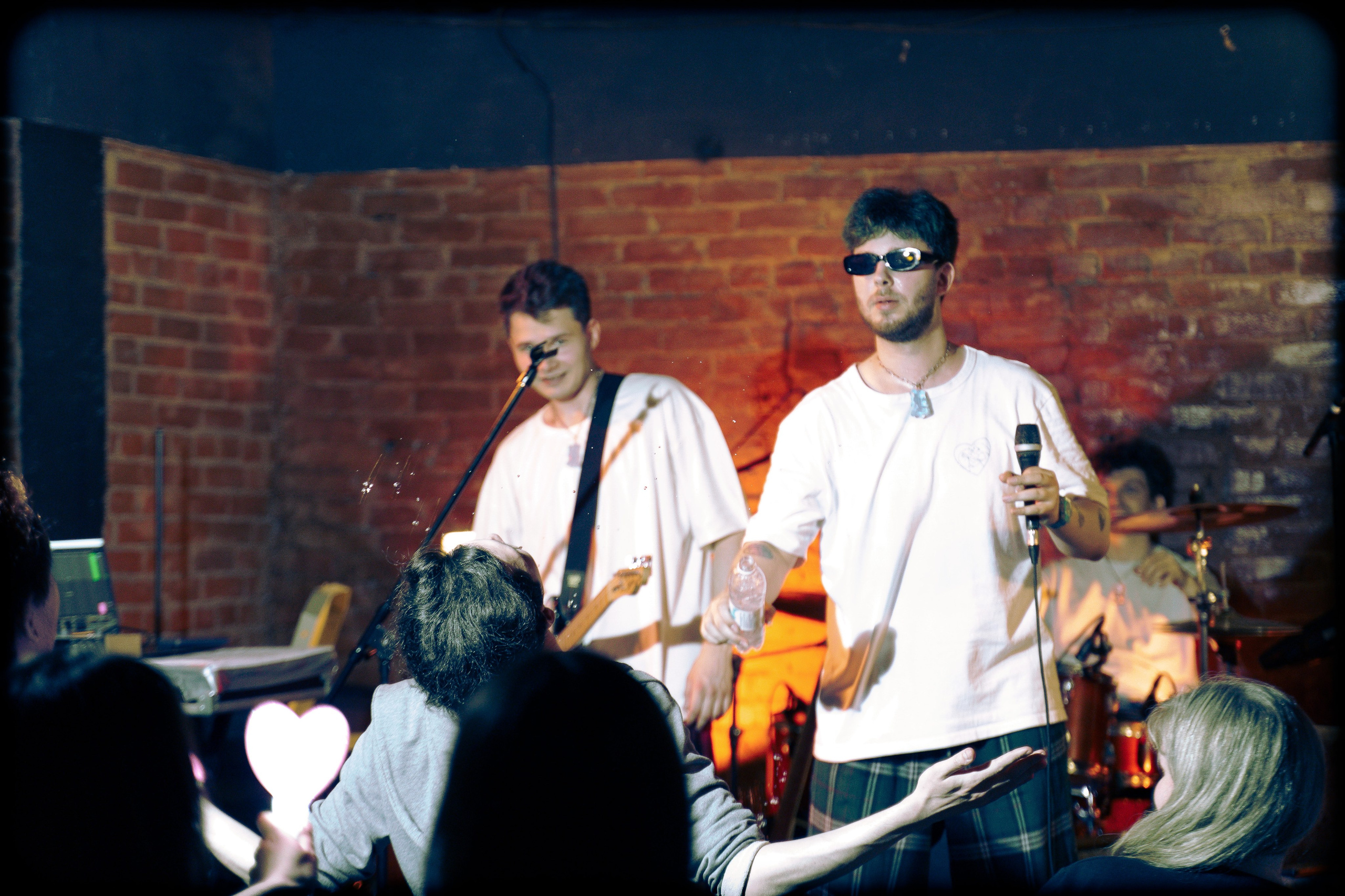 Pinkglasses. Репортажный фотограф Даниил Коваленко