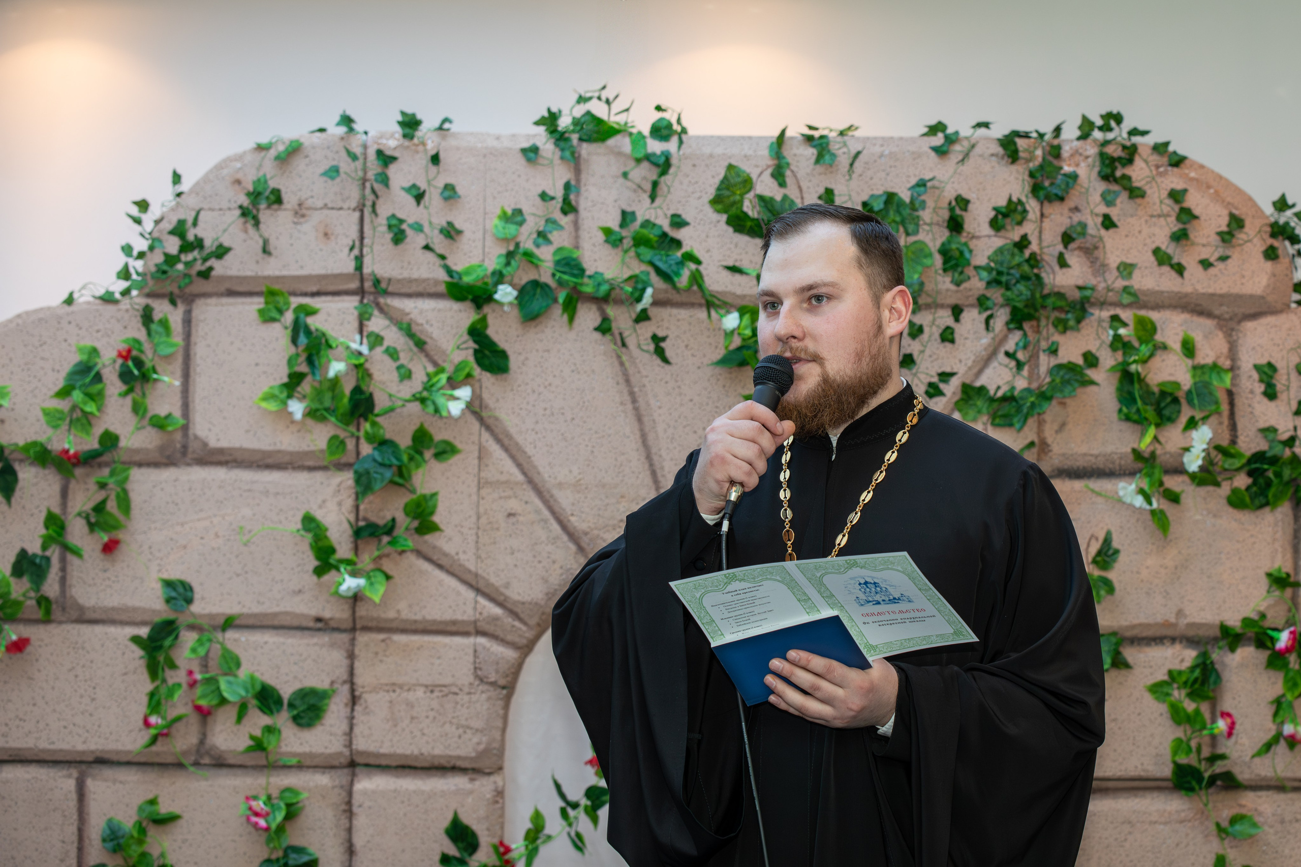 Пасхальный концерт Воскресная школа 2025. Фотограф Таинств Крещение и Венчания г. Магадан Власова Ульяна