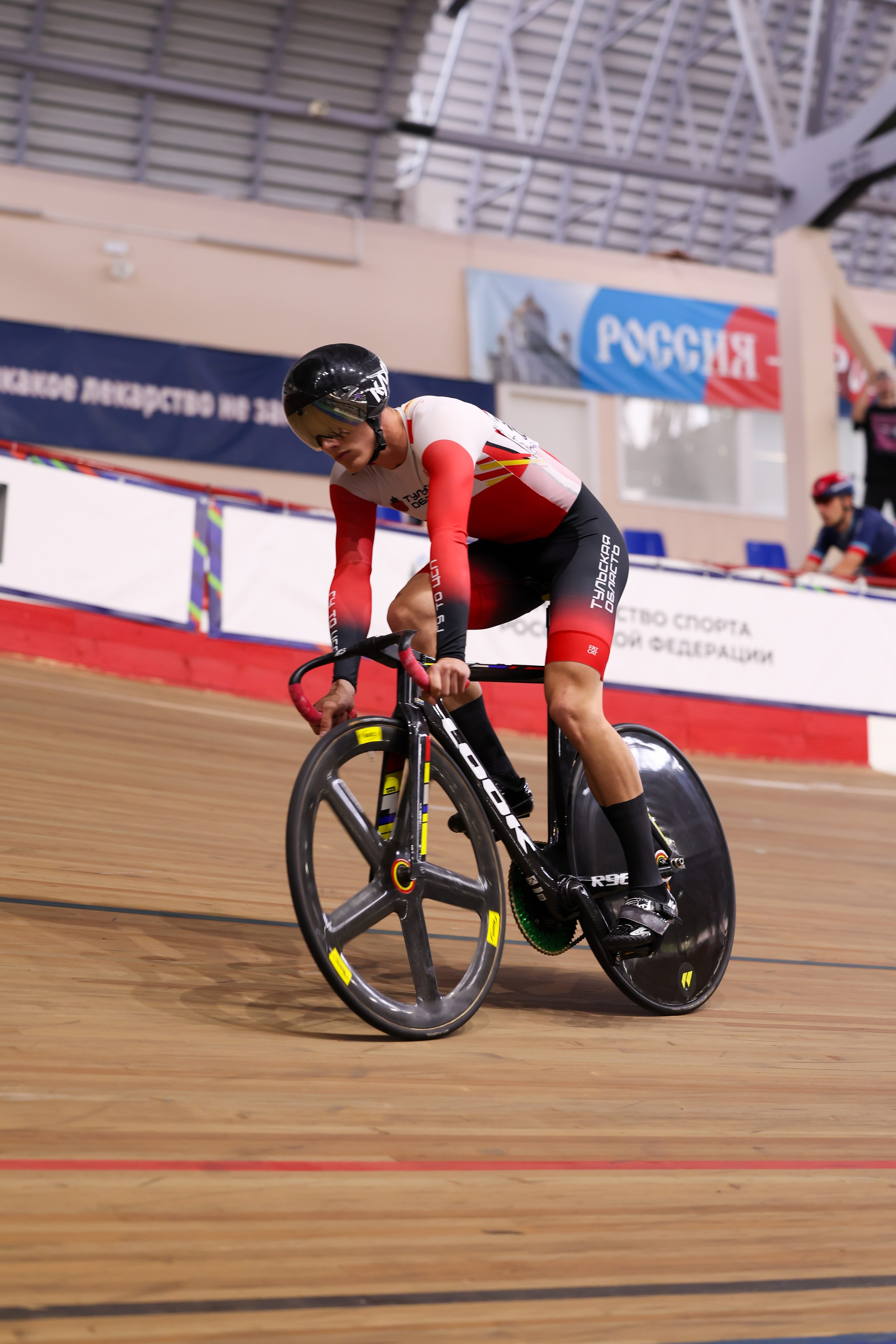 Первенство России по велогонкам на треке 04.07.2025. Спортивный и репортажный фотограф Антон Тереханов