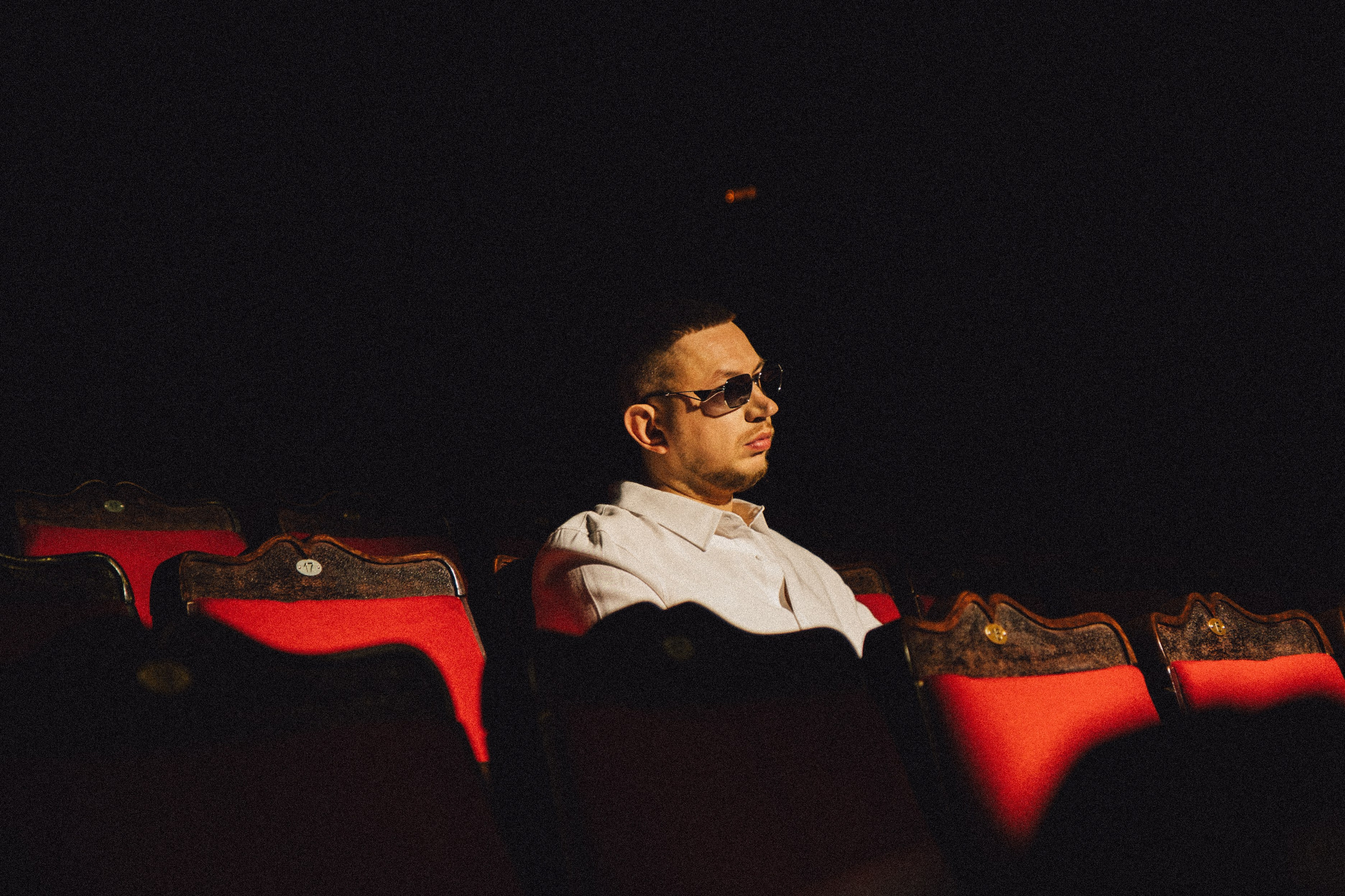 Бэкстеджи. Фотограф Егор Огородов