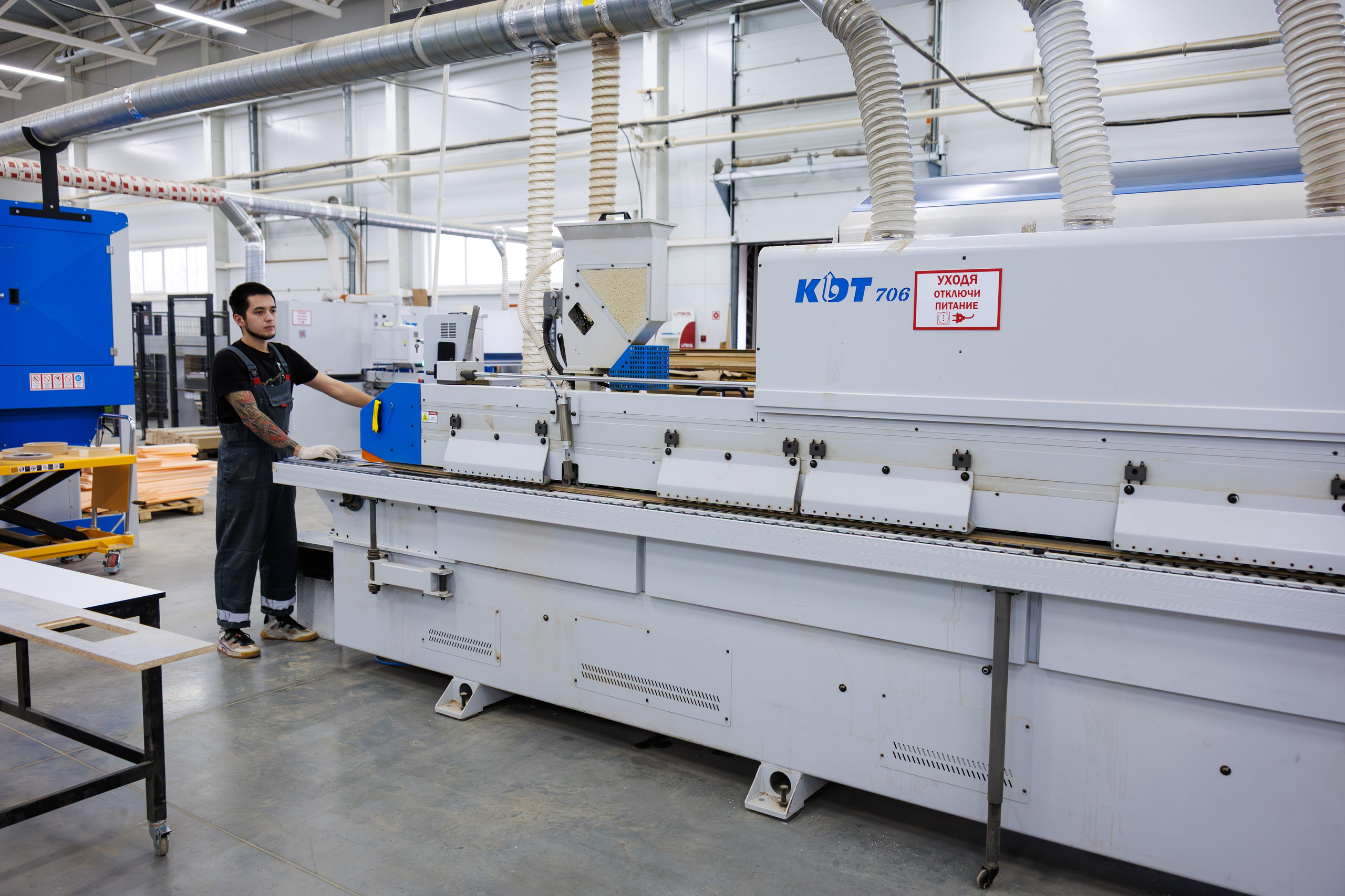 Съемка контента для рекламно-производственной фирмы «Дека» (2025). Репортажный и портретный фотограф в Ярославле Константин Горбачев