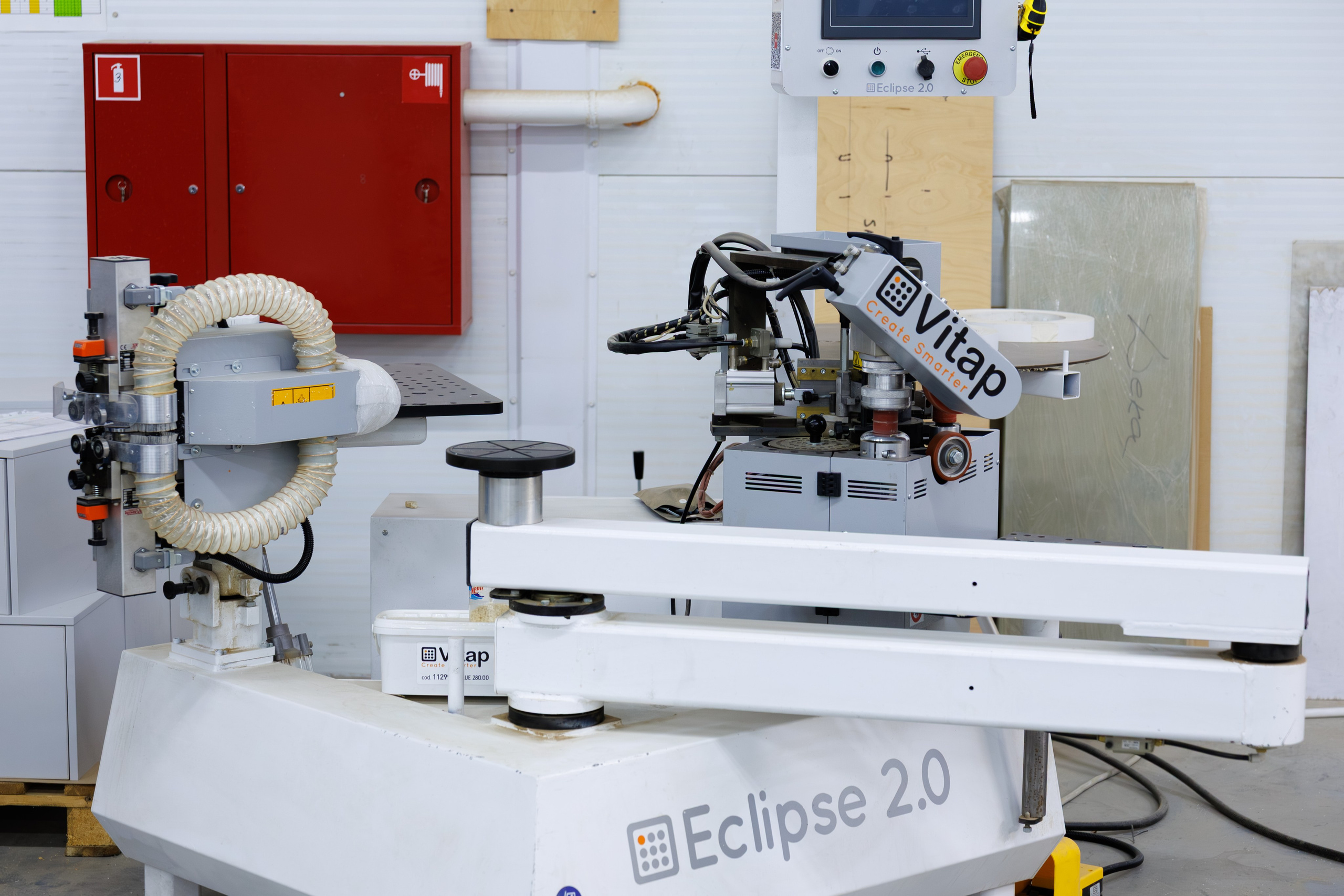 Съемка контента для рекламно-производственной фирмы «Дека» (2025). Репортажный и портретный фотограф в Ярославле Константин Горбачев