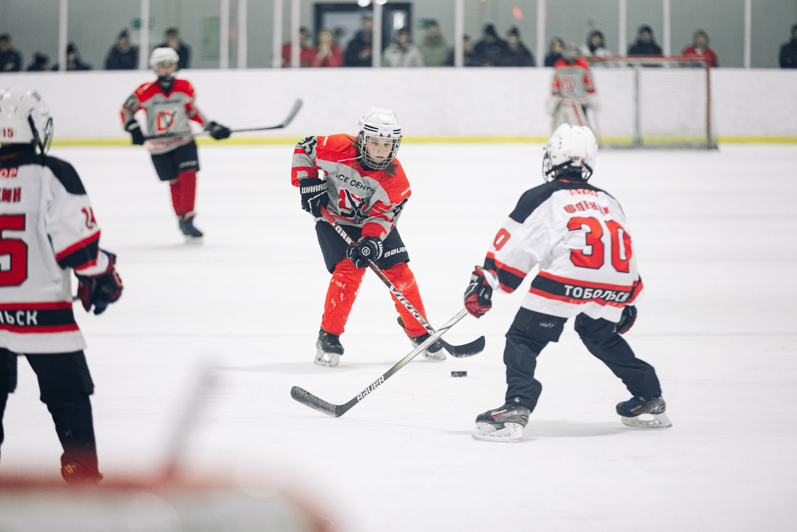 Первенство Тюмени по хоккею. MIG — студия спортивной фотографии Михаила Голянского