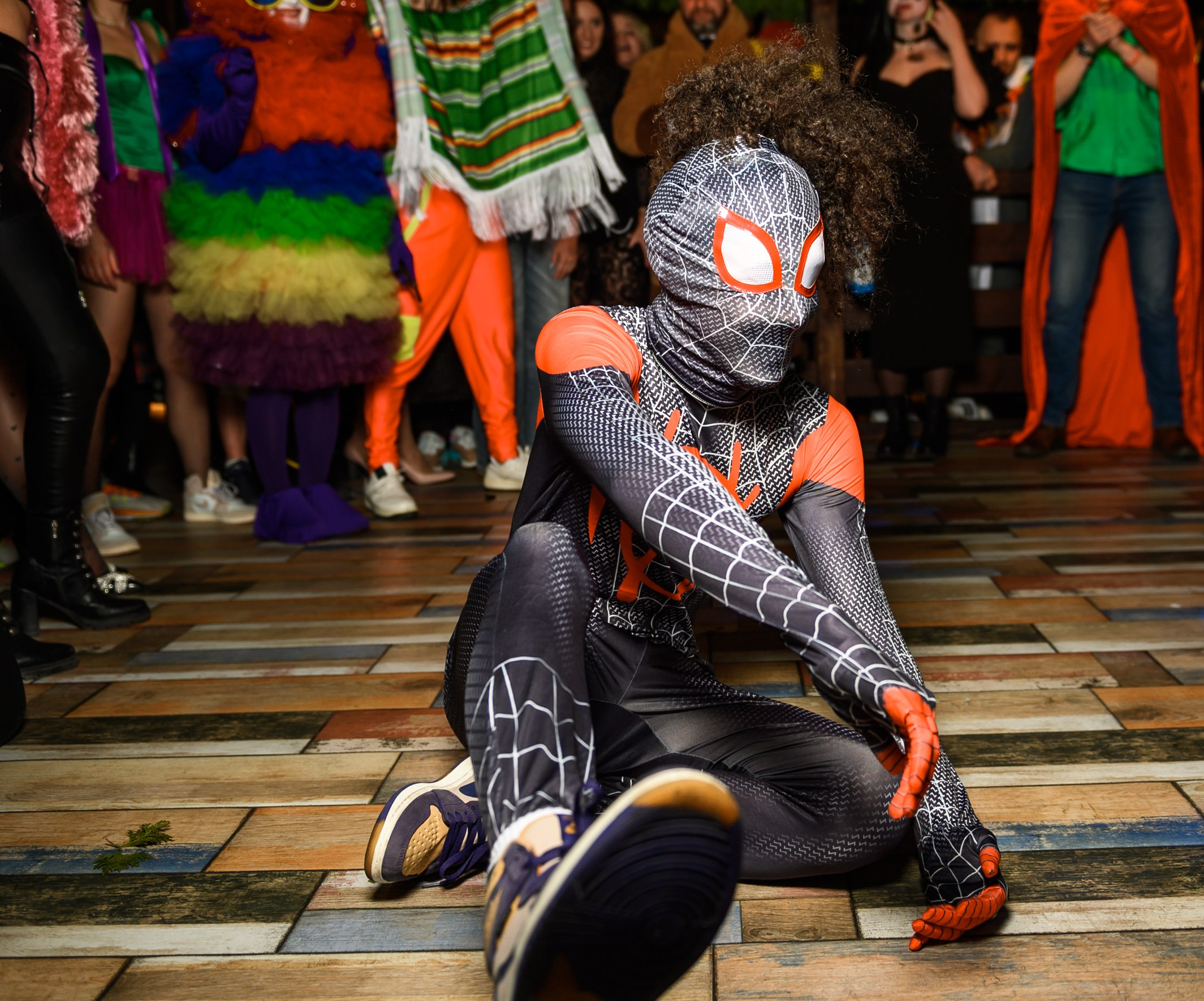 US2BE вечеринка горнолыжного кэмпа. Свадебный и семейный фотограф София Невская