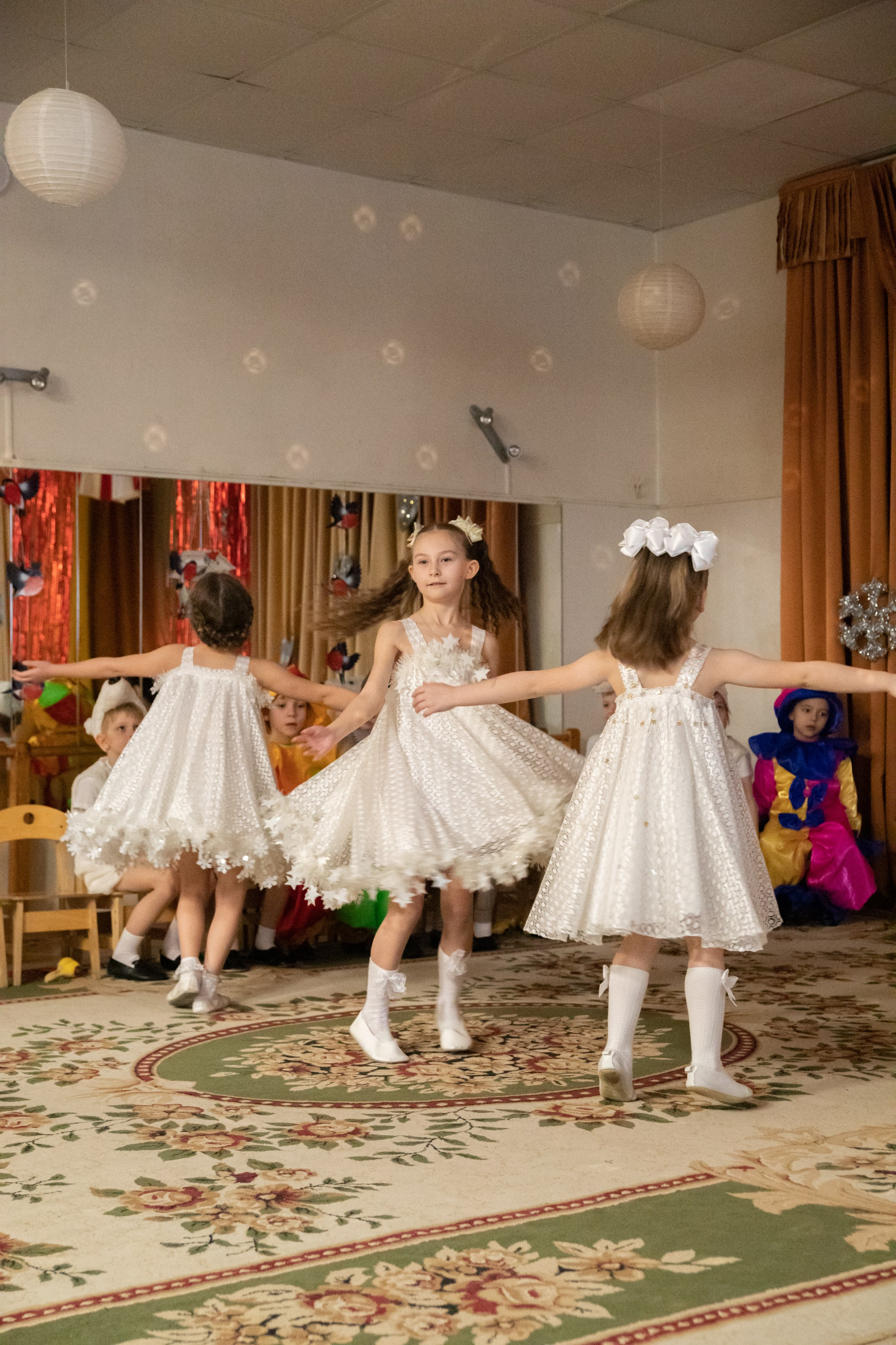 Новогодний утренник в садике. Фотограф-дизайнер, семейный фотограф, фуд-фотограф в Москве и Московской области Лаврова Анна