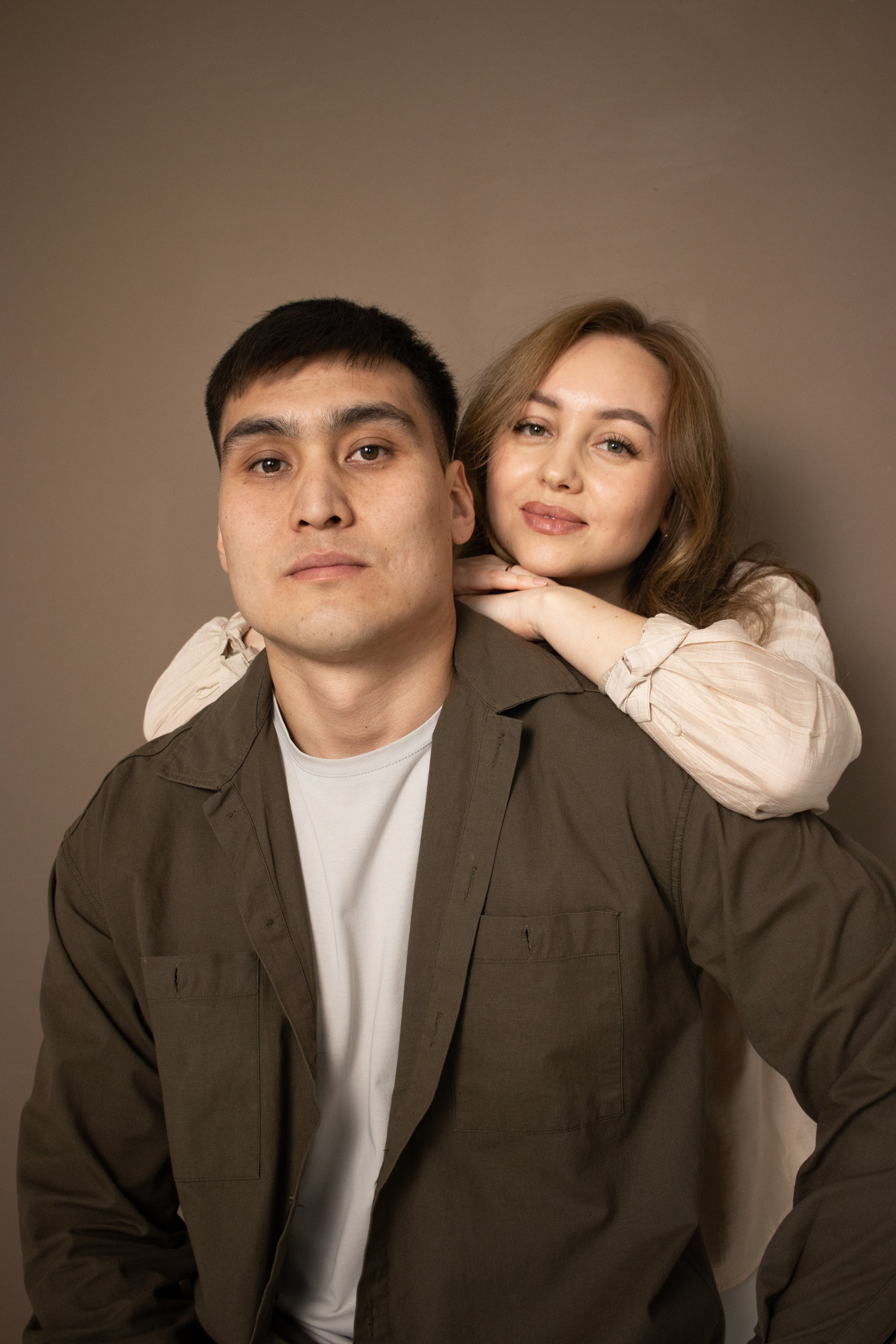 Студийная фотосессия. Фотограф в Астане, индивидуальная, семейная, домашняя фотосессия