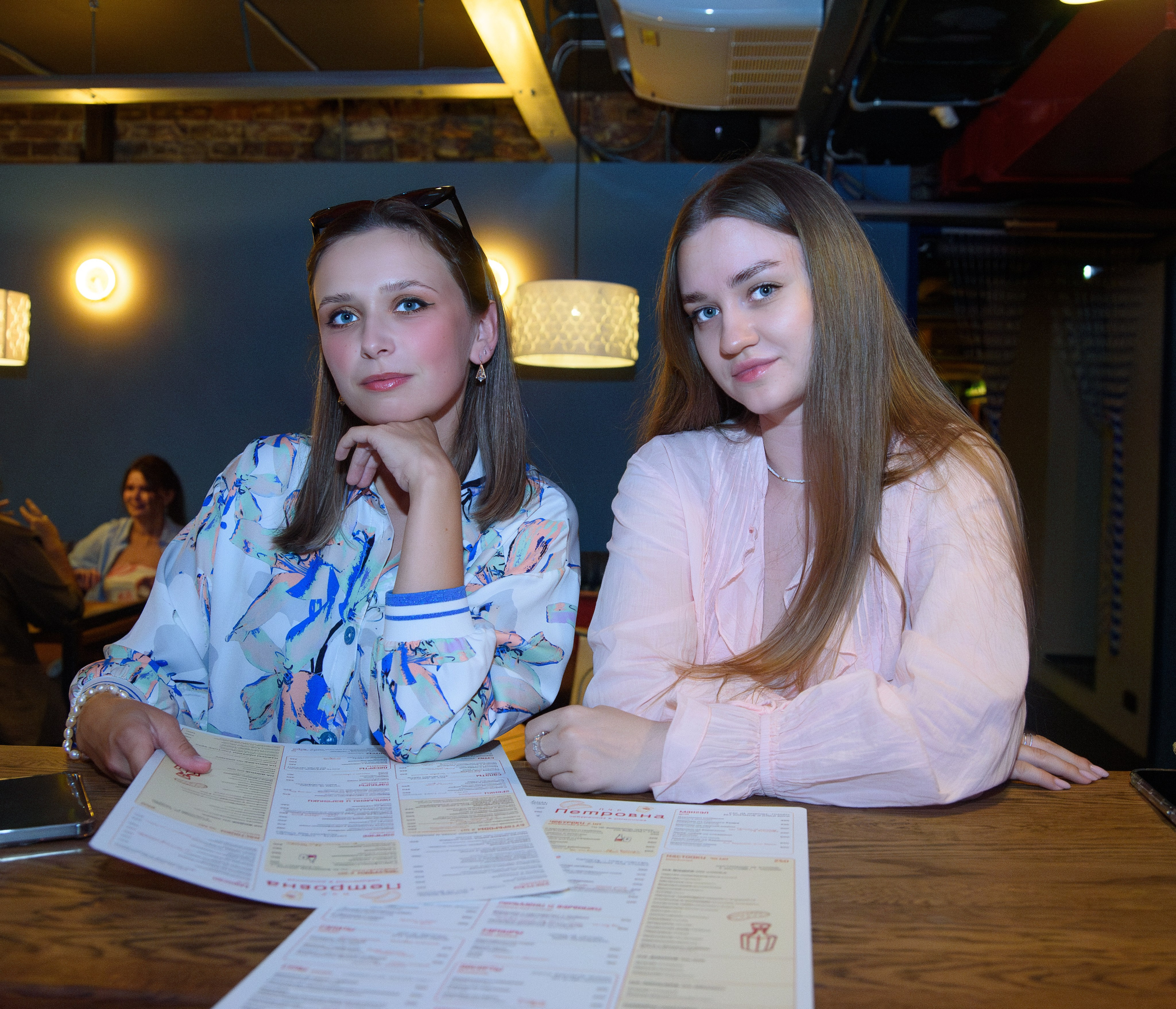 Открытие чебуречной-рюмочной «Петровна». Профессиональный спортивный фотограф в Санкт-Петербурге