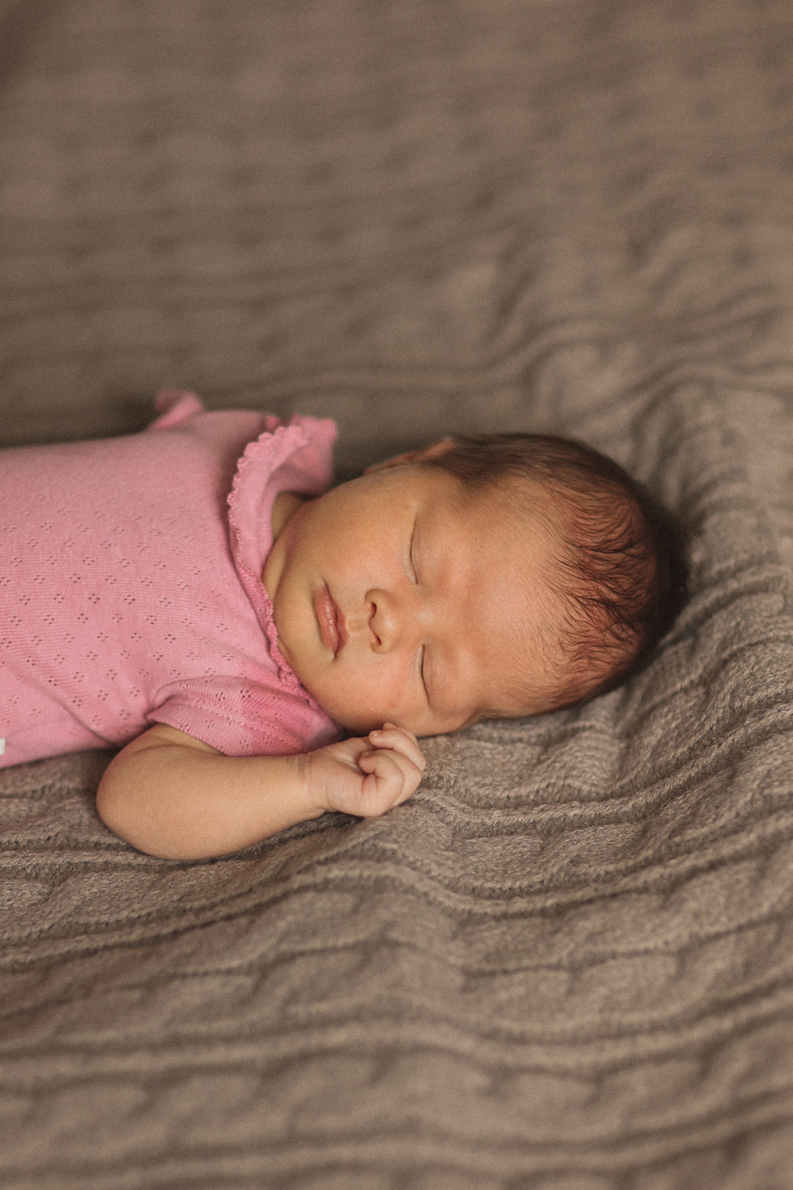 Малышка Вера. Детский и семейный фотограф, съемка новорожденных Москва