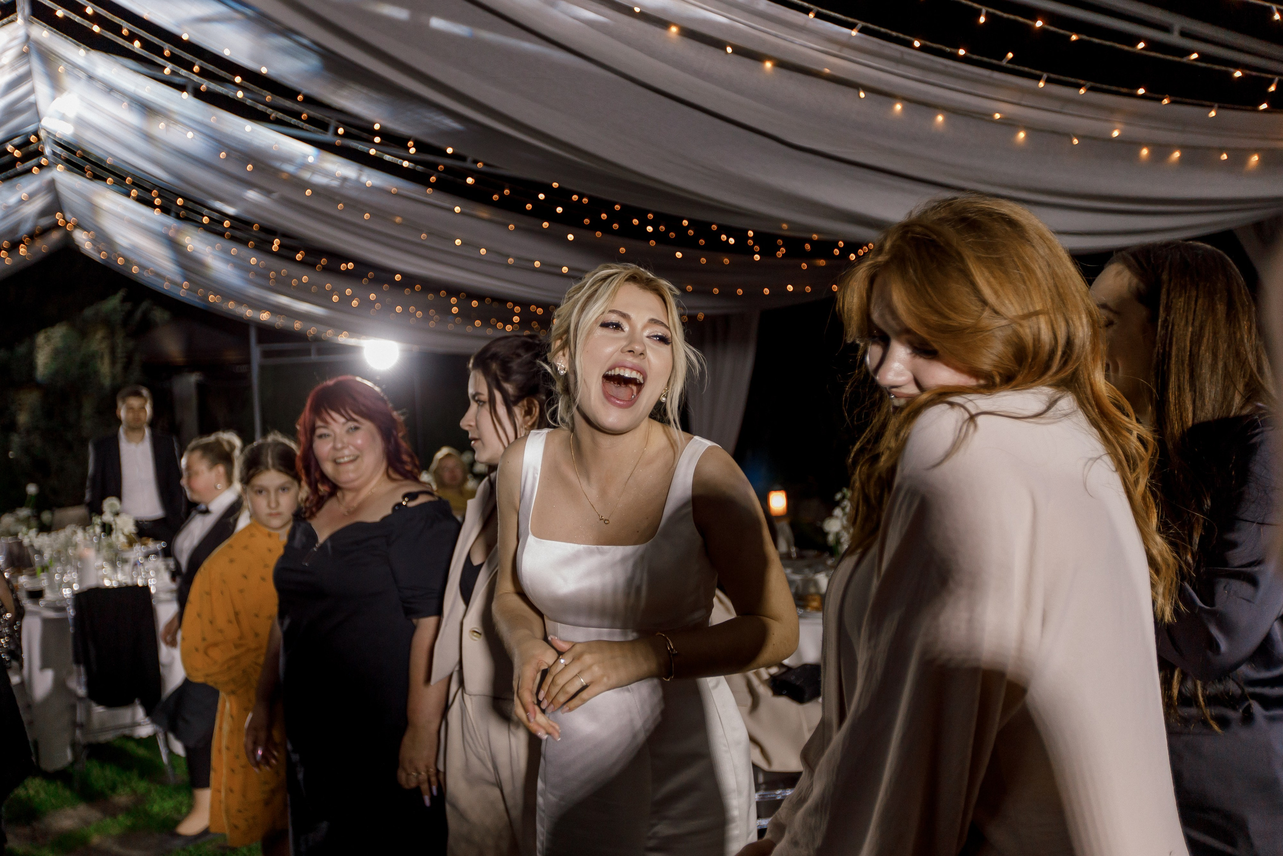 Денис и Алина. Белый замок. Фотограф Анна Лейман. Севастополь