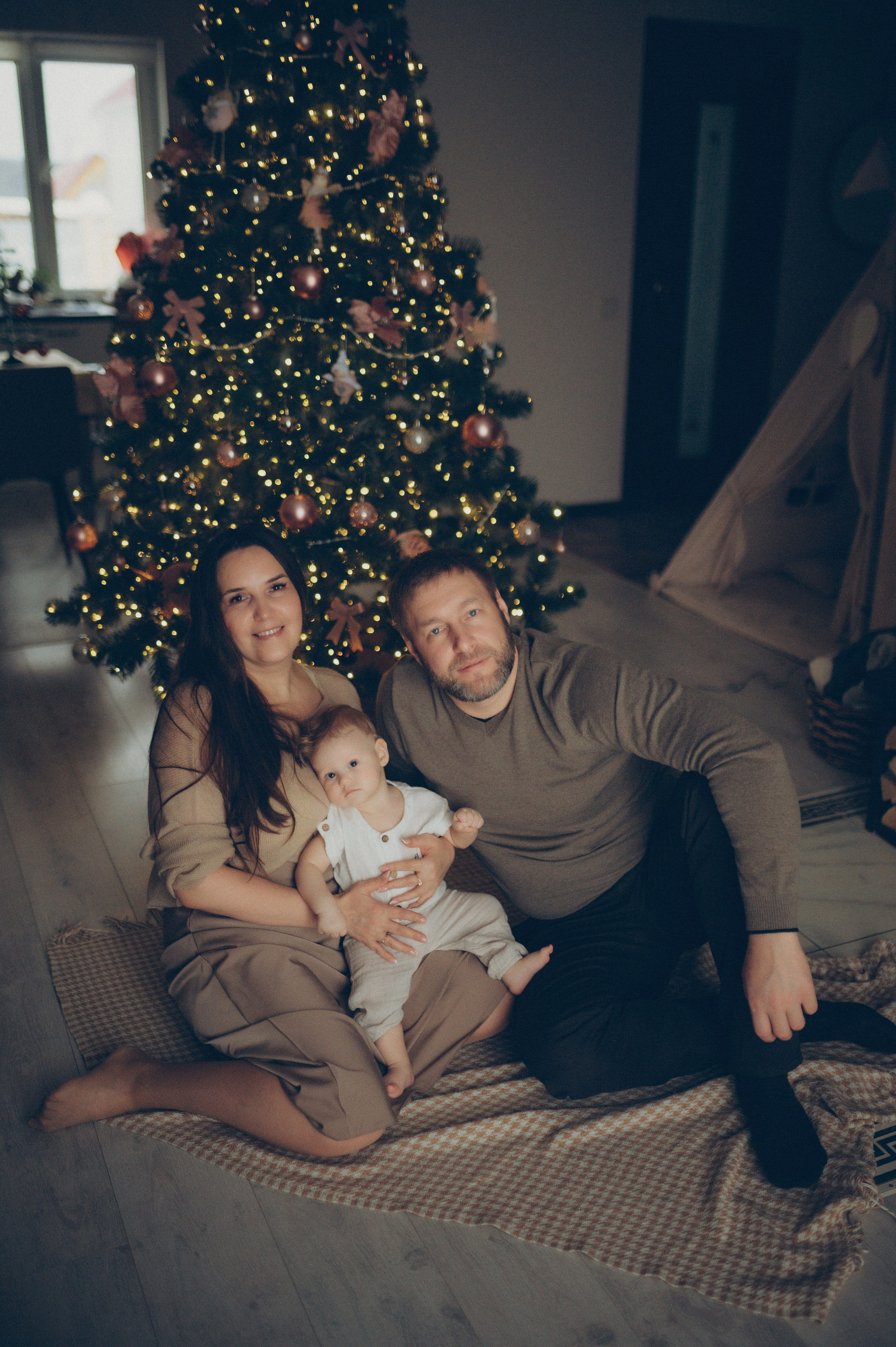 Лева, Жанна и Владимир (новогодняя домашняя). Фотограф, г. Лесной Свердловской области