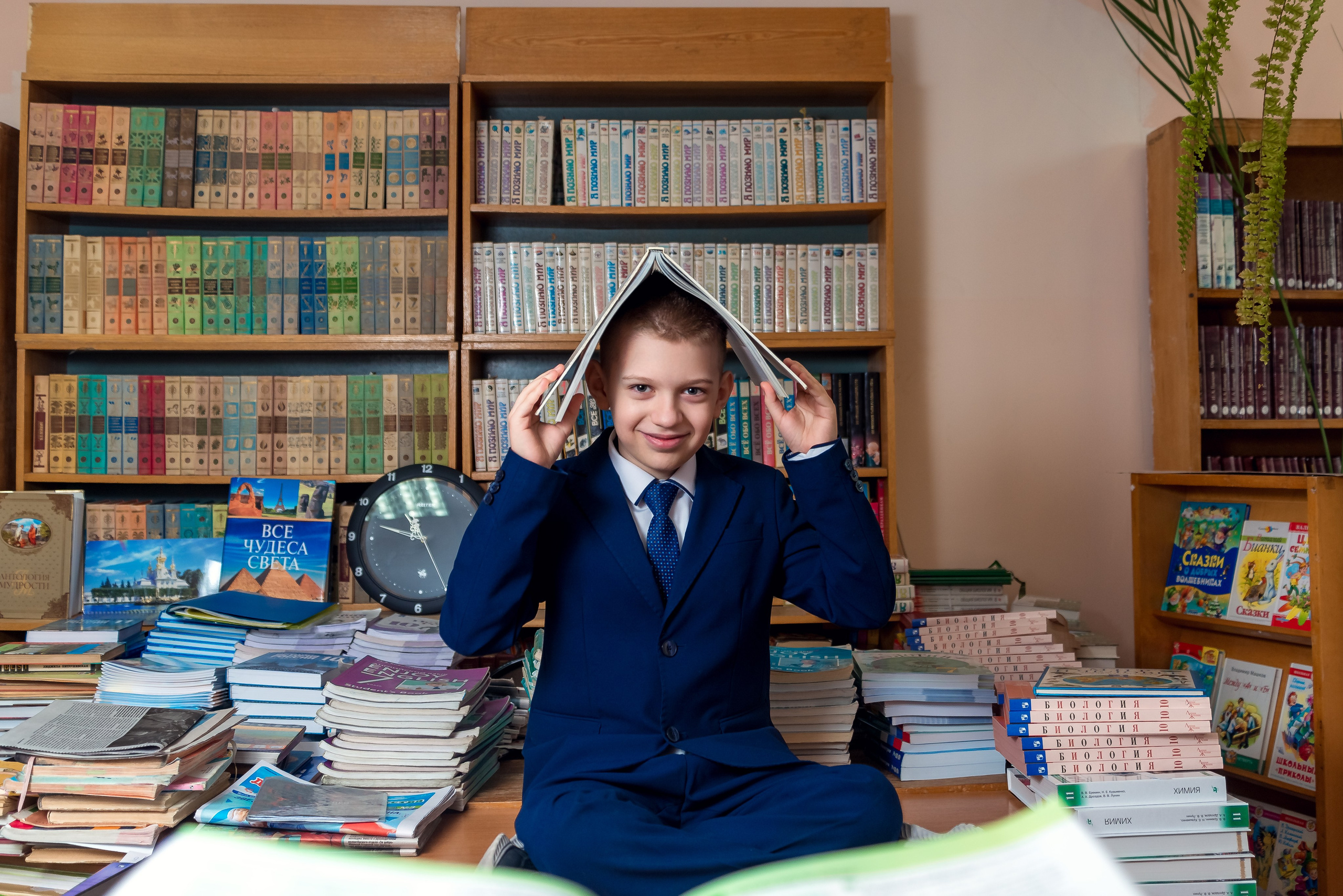 В Библиотеке. Женский фотограф Крещение Венчание Москва Брянск