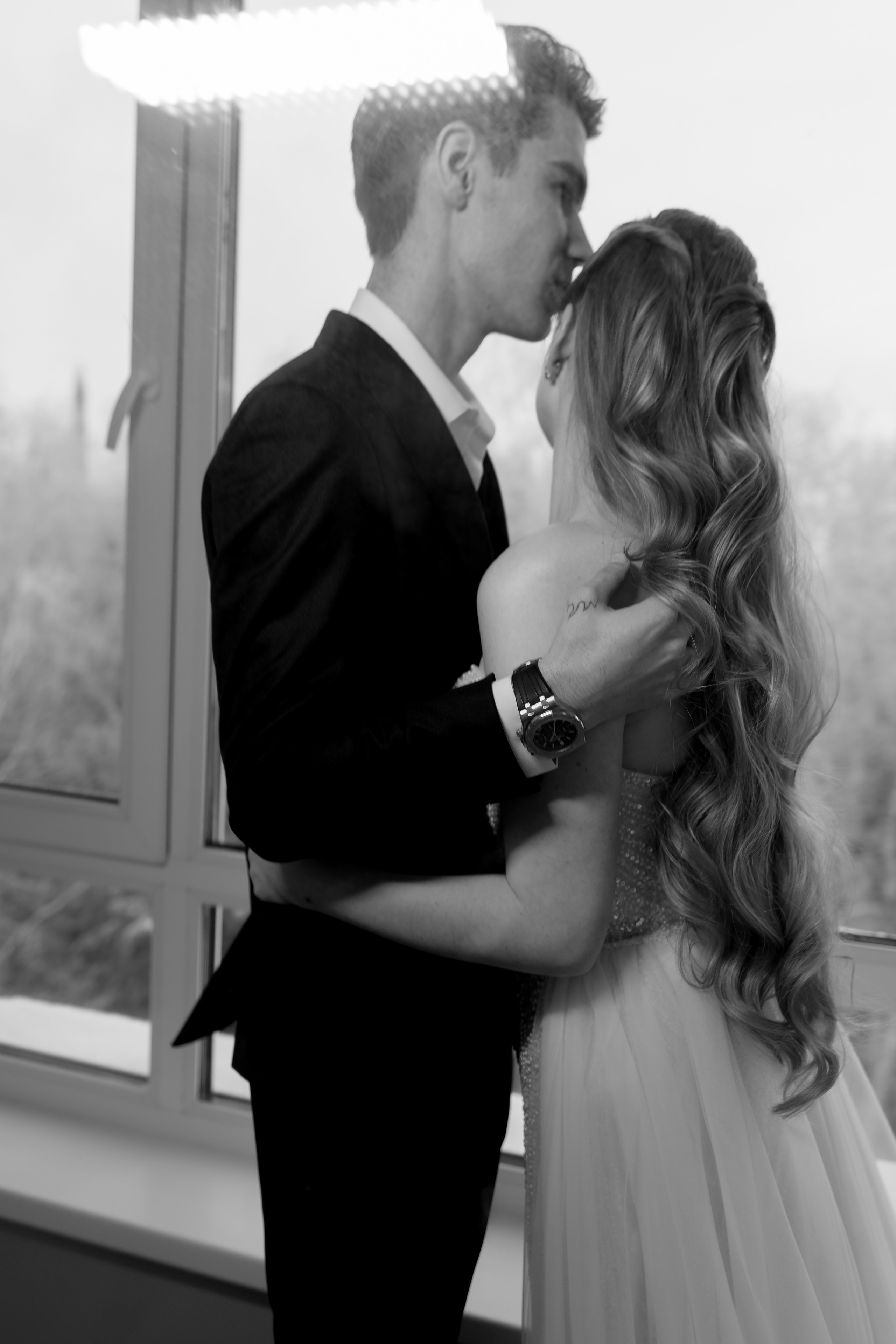 СВАДЕБНАЯ СЬЕМКА СБОРОВ В ОТЕЛЕ И ВЫЕЗД НА ЦЕРЕМОНИЮ (СНЯТО В СИБИРЕ В НИЖНЕВАРТОВСКЕ). Профессиональный фотограф, Санкт-Петербург — Виктория Богомолова