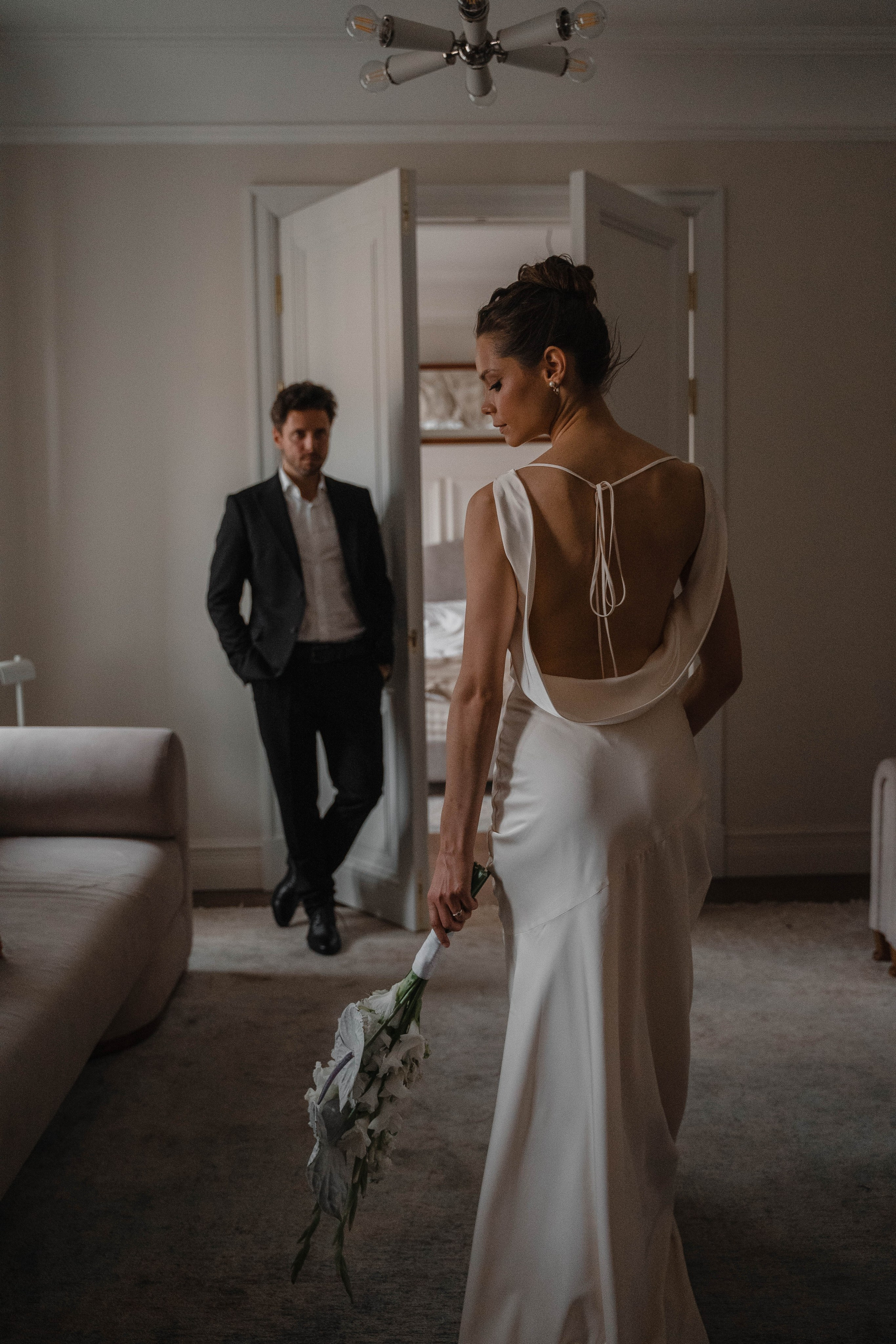 Совместные сборы в одной квартире…. Свадебный фотограф Казань Анастасия Доле