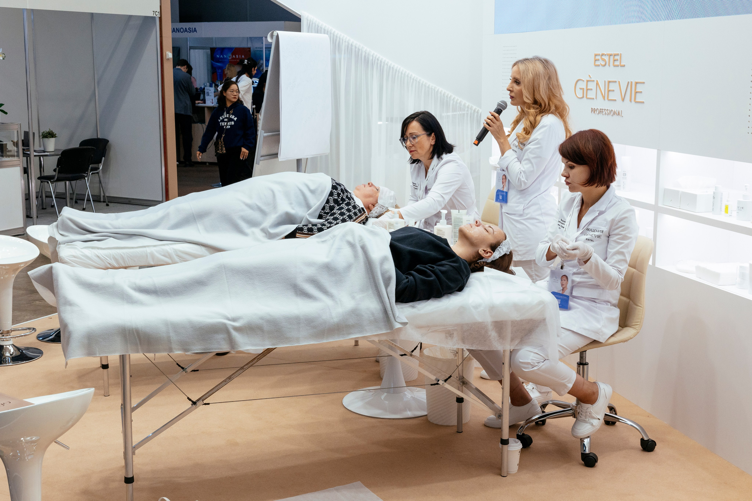 InterCHARM 2024. Фотограф Георгий Нигматулин