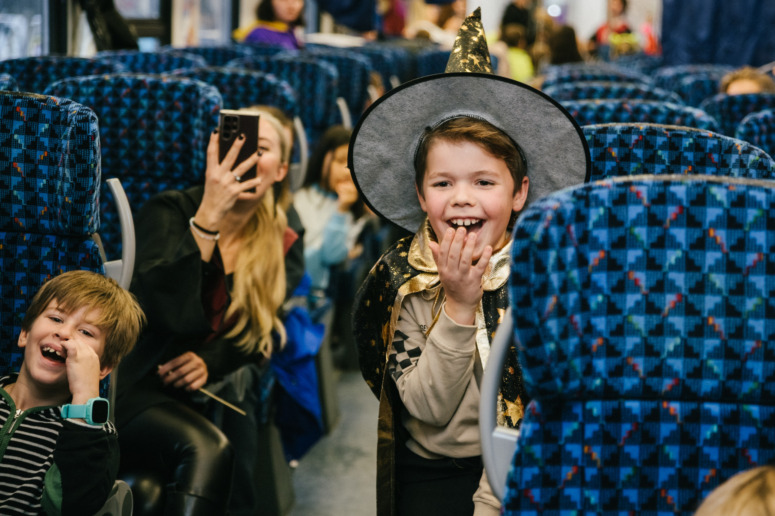 SCRAWL «Магический Экспресс». Женский фотограф в Санкт-Петербурге Степлевич Дарья