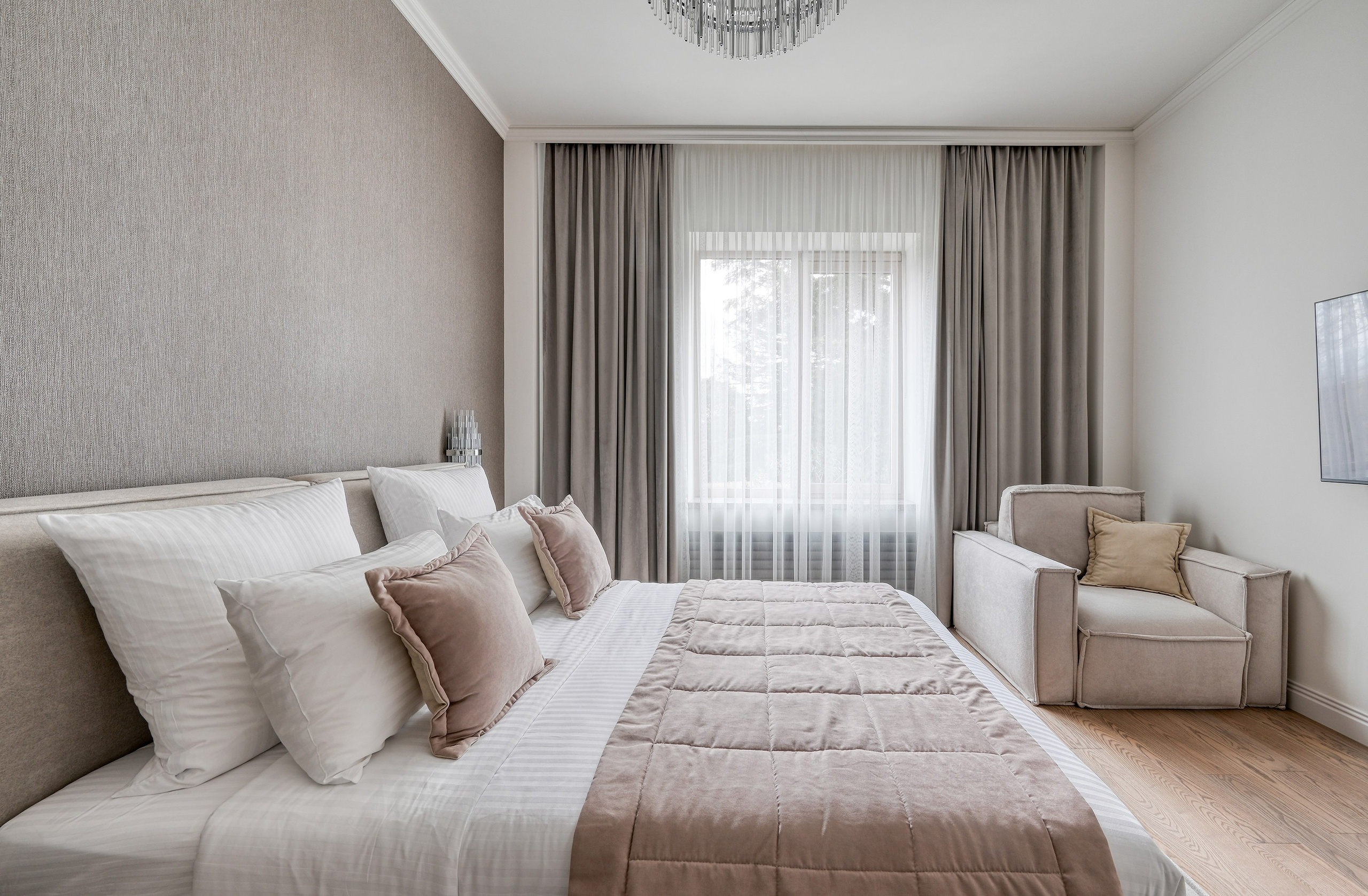 Апарт-комплекс Grand Royal в Сочи. Интерьерная съемка. Интерьерный фотограф в Сочи | Роман Сусленко