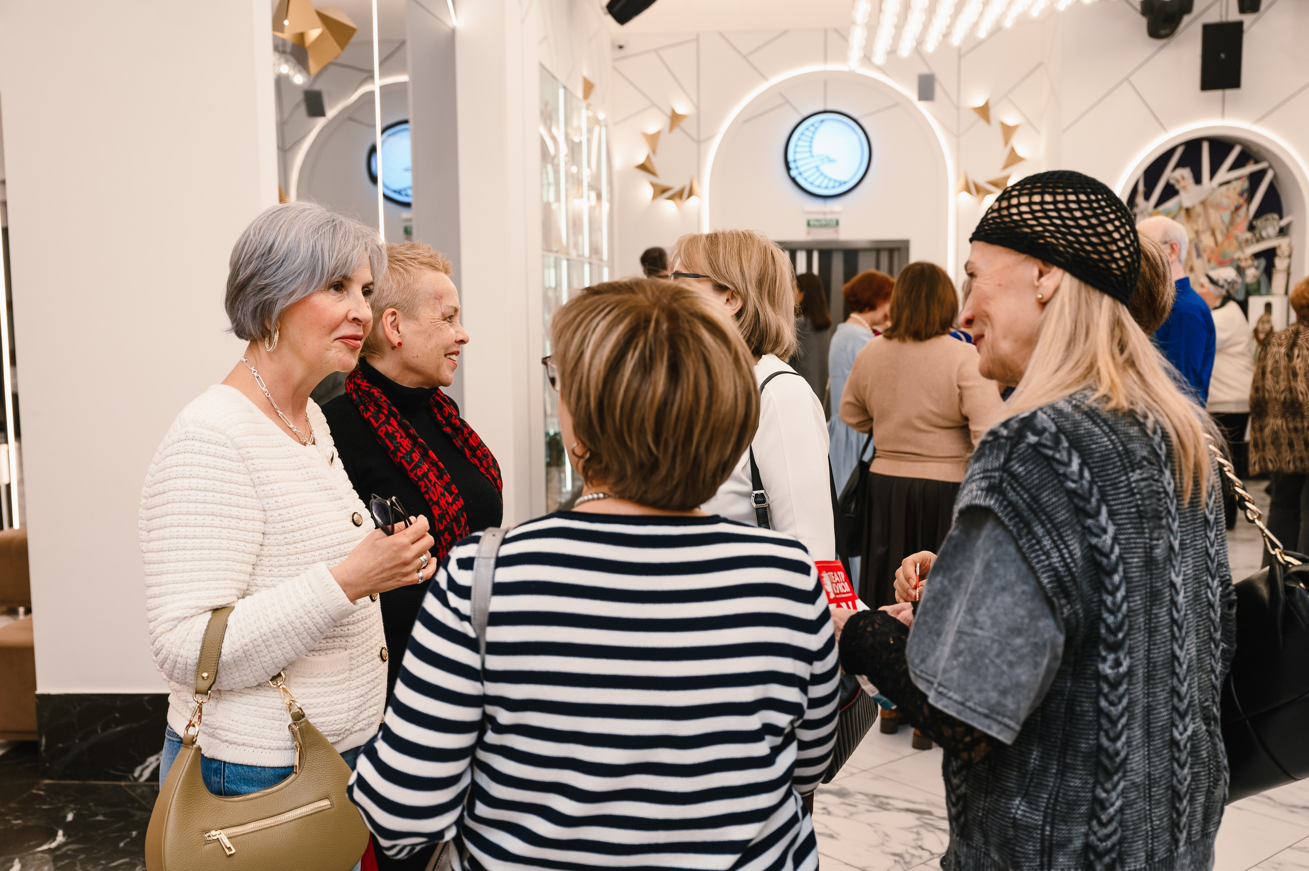 Театр кукол: «Птифуры. Бабушки». Свадебный и просто хороший фотограф в Челябинске