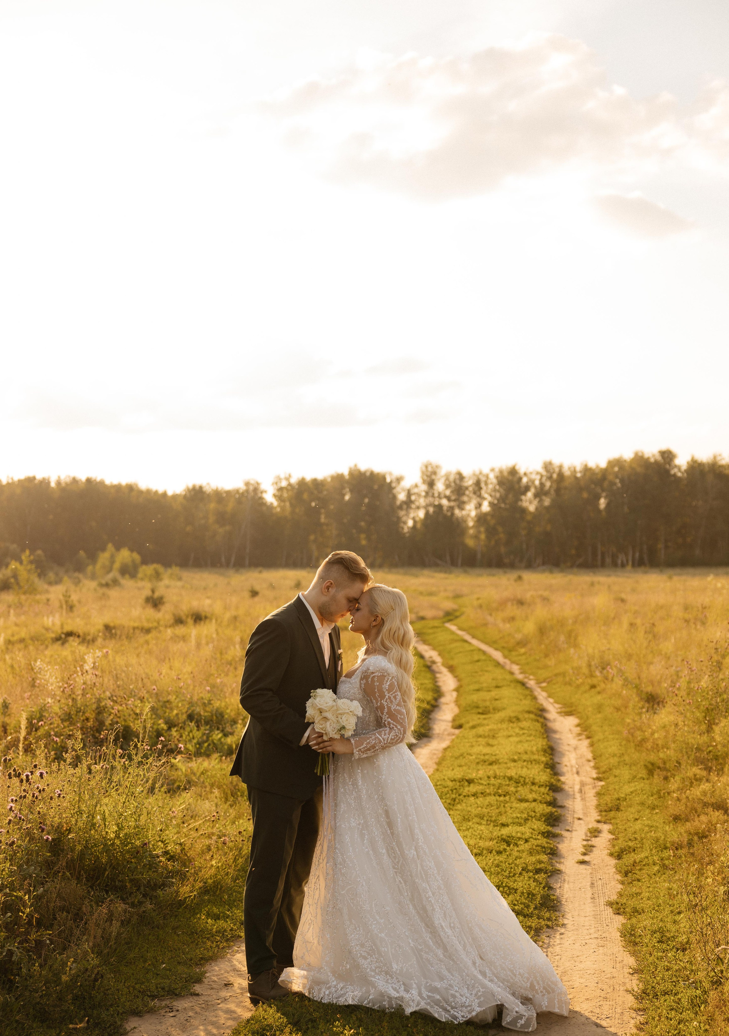 Свадебная история Тани и Саввы. Взлетаем. Свадебный и семейный фотограф Рассказова Виктория