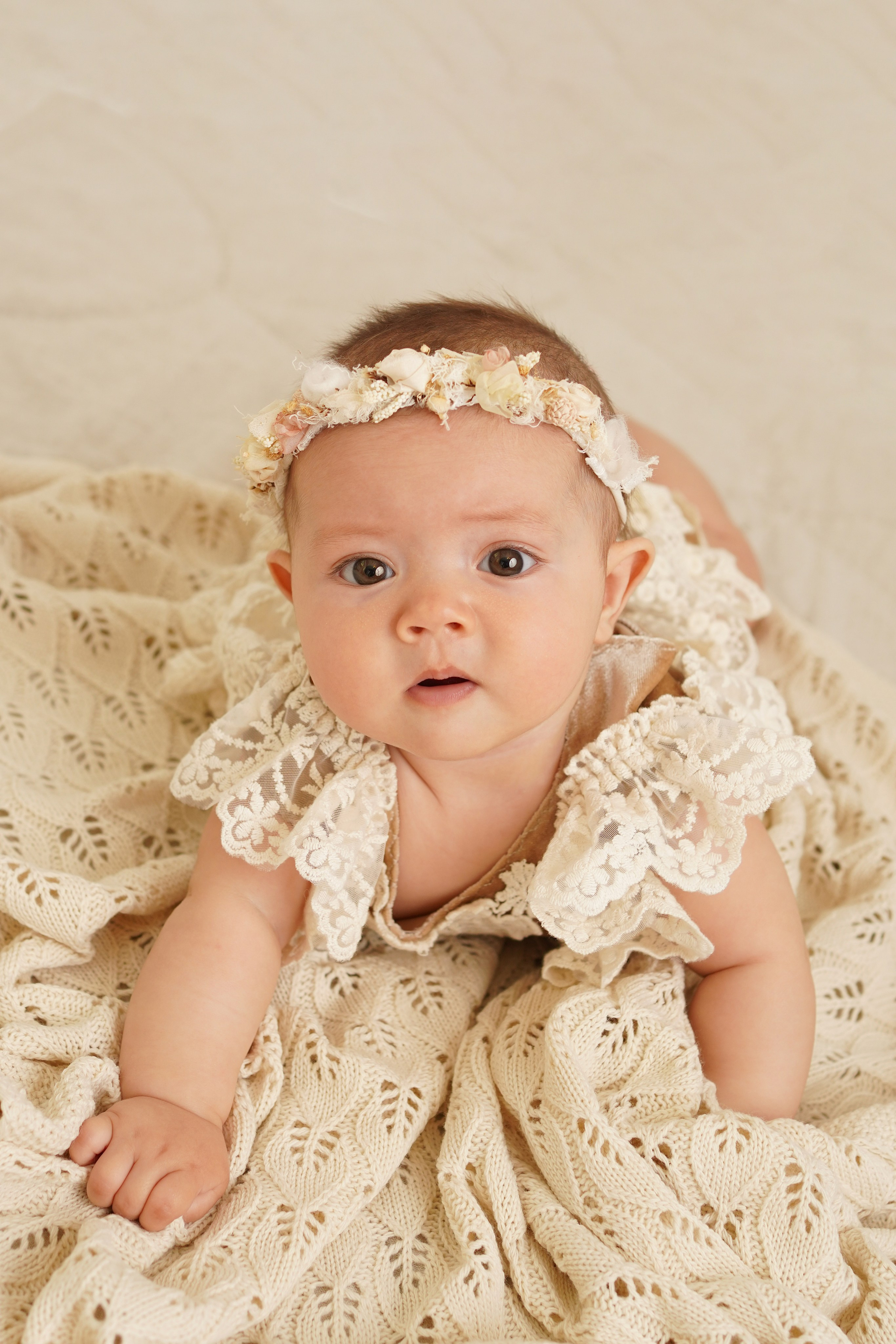 Фотосессия 6 месяцев малышке. Детский фотограф и фотограф новорожденных в Калининград Оксана Иваний