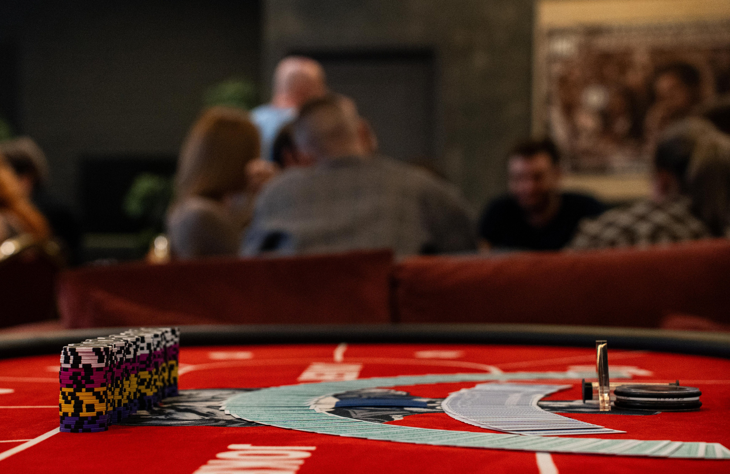 Joker Poker Club 28.02.2026. Коммерческий и художественный фотограф и видеограф в Москве Арсений Тургенев