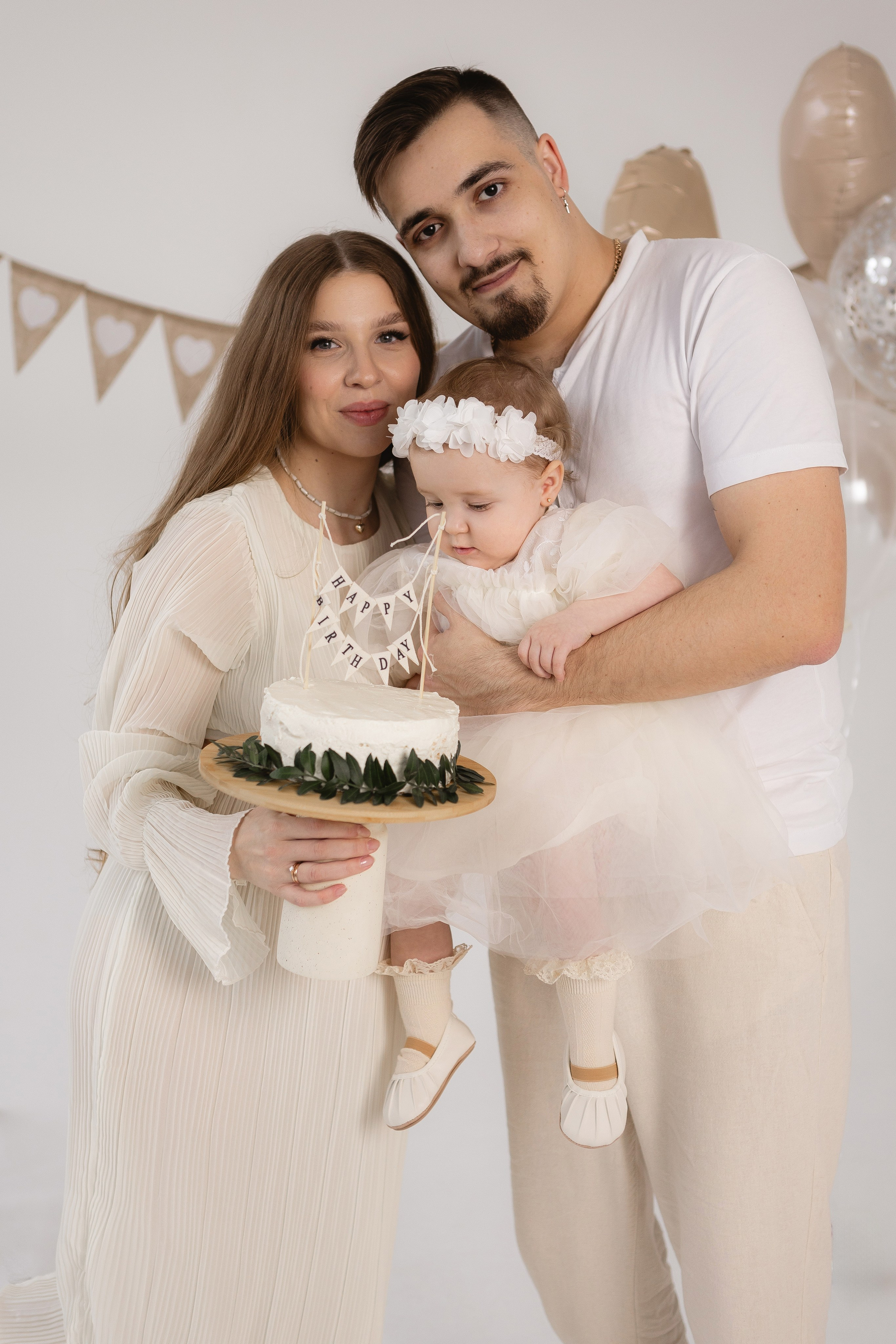 Годик Еве. Фотограф в Казани.Снимаю индивидуальные портреты, love story и свадьбы