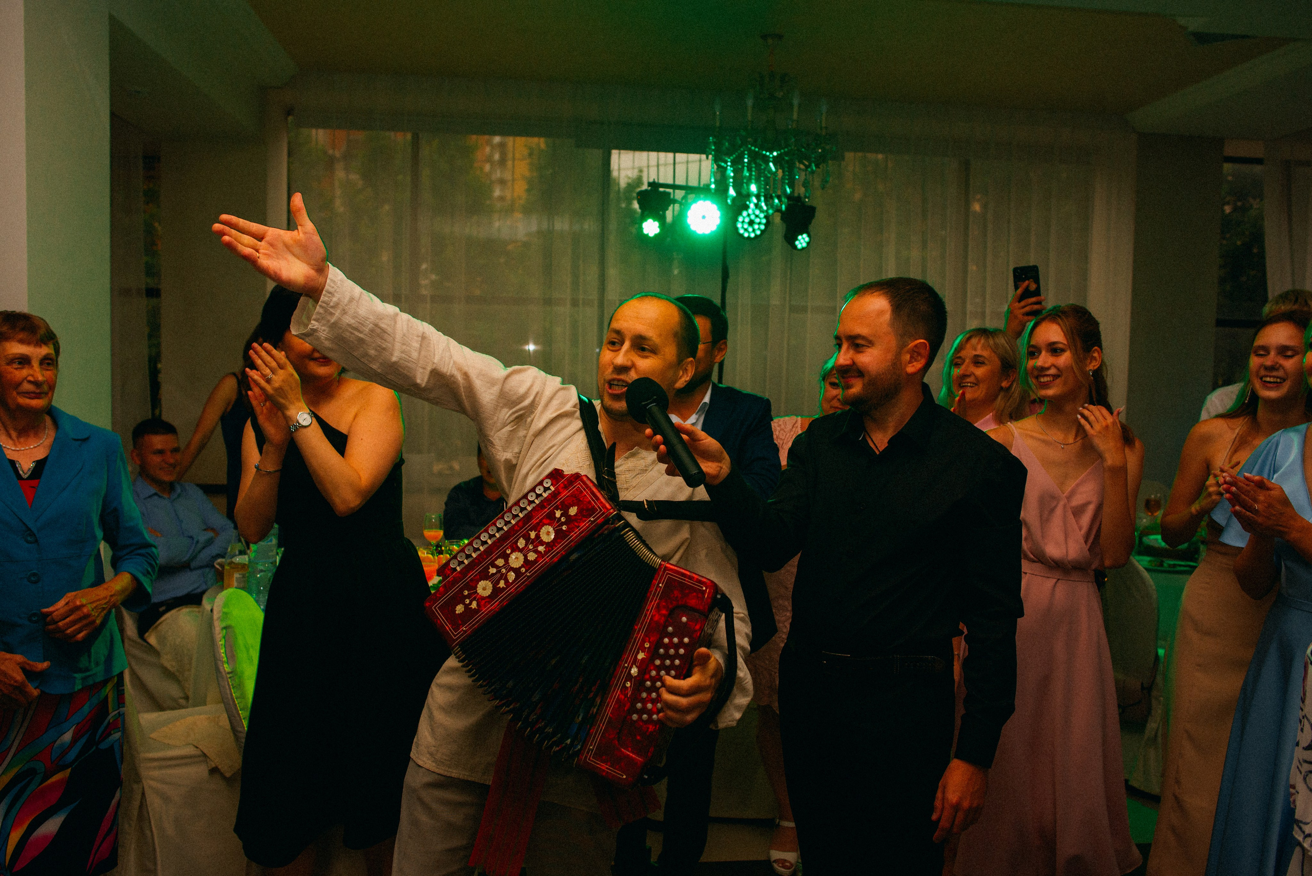 Свадебная съемка (съемка банкета). Свадебный фотограф — фотограф на свадьбу в Воронеже — Свадебное фото