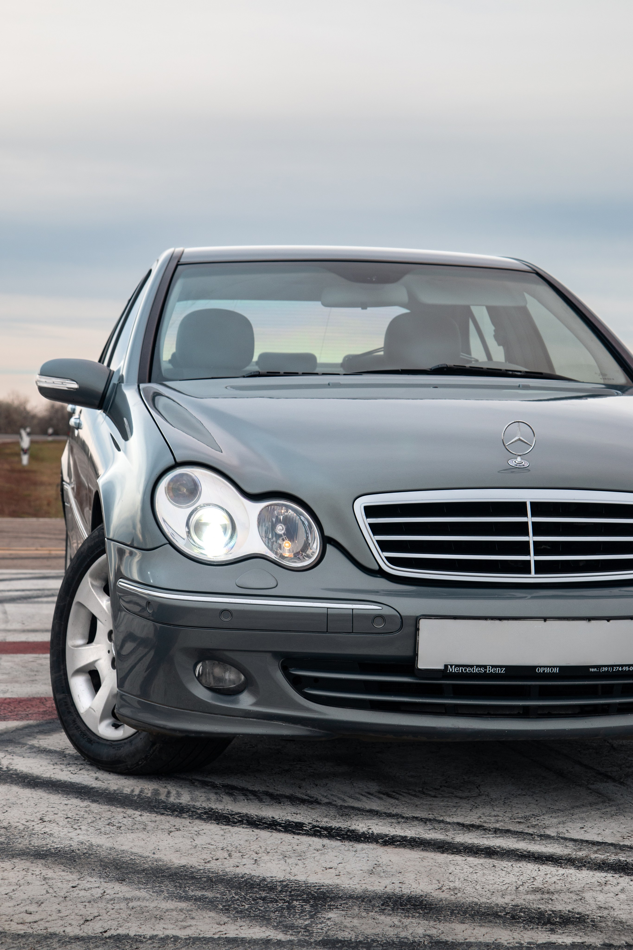 Mercedes-Benz C280. Автомобильный фотограф и видеограф в Новосибирске|Александра Косухина