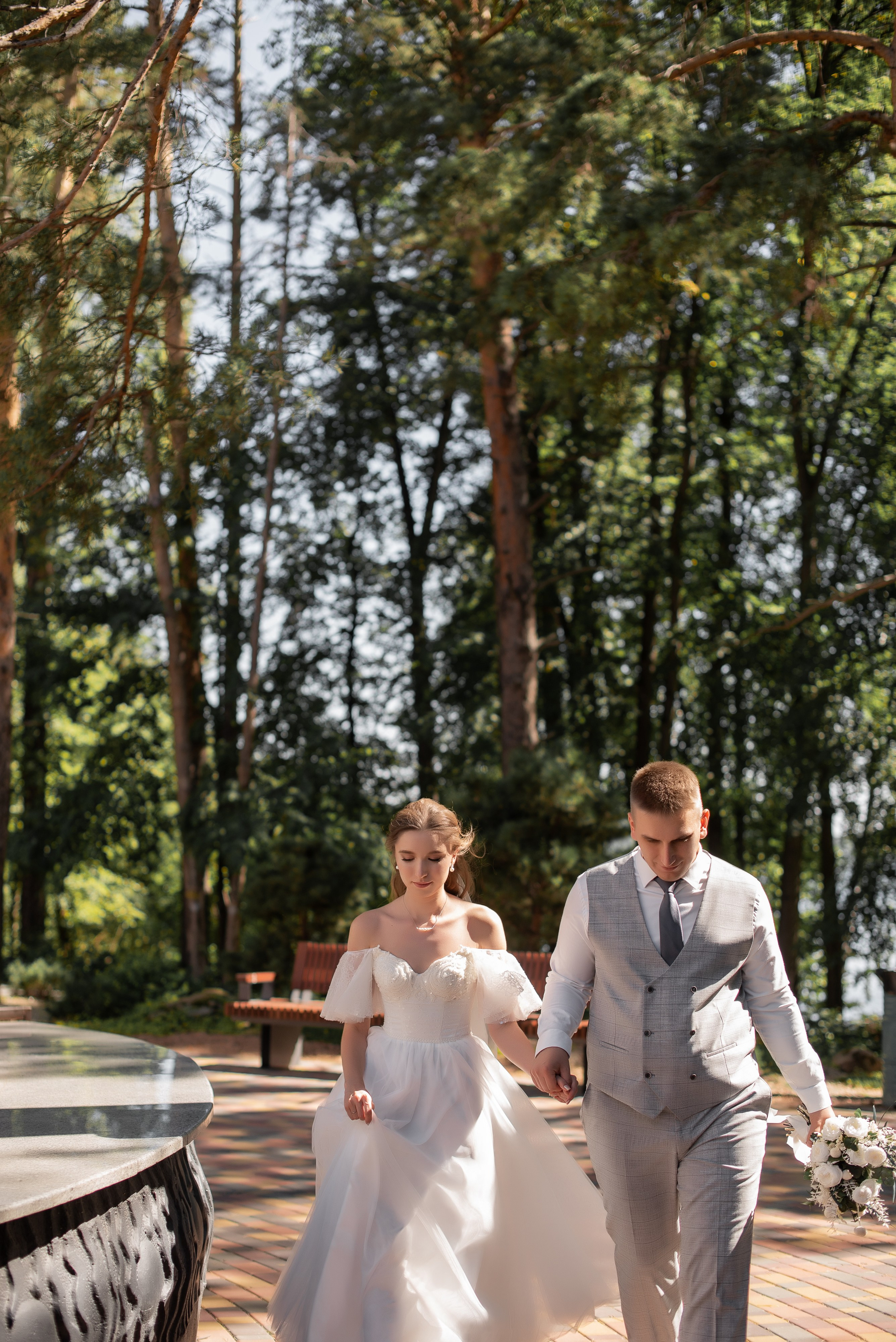 Свадебный альбом 12.08.23 – лучшие кадры с торжества. Свадебный фотограф в Миассе Татьяна Ружникова