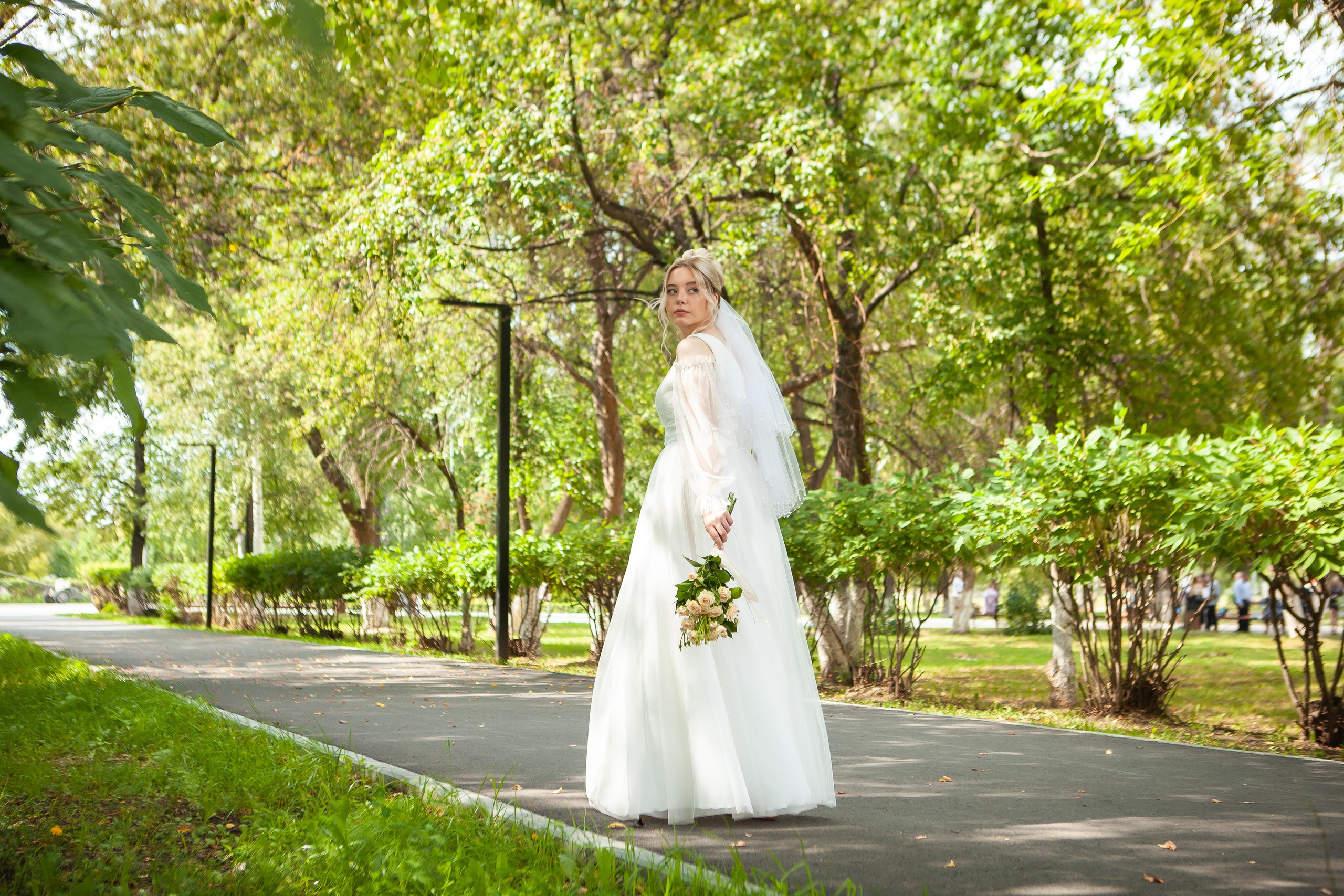 Свадебные фотографии. Фотограф и оператор Роман Фадеев в Екатеринбурге