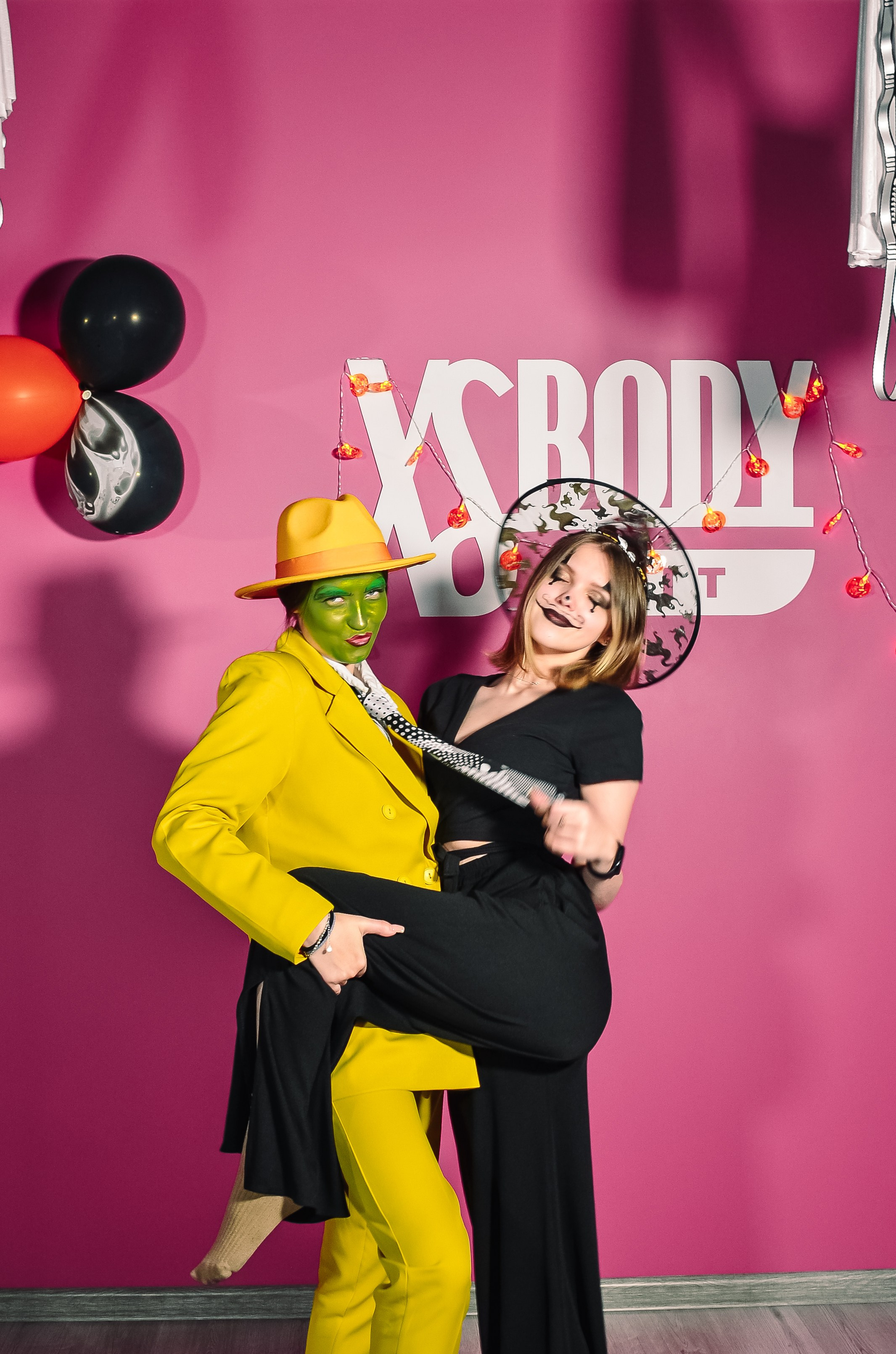 Фоторепортаж мероприятия в фитнес-клубе. Денисова Аля — фотограф для парных съемок и индивидуальных историй в Барнауле