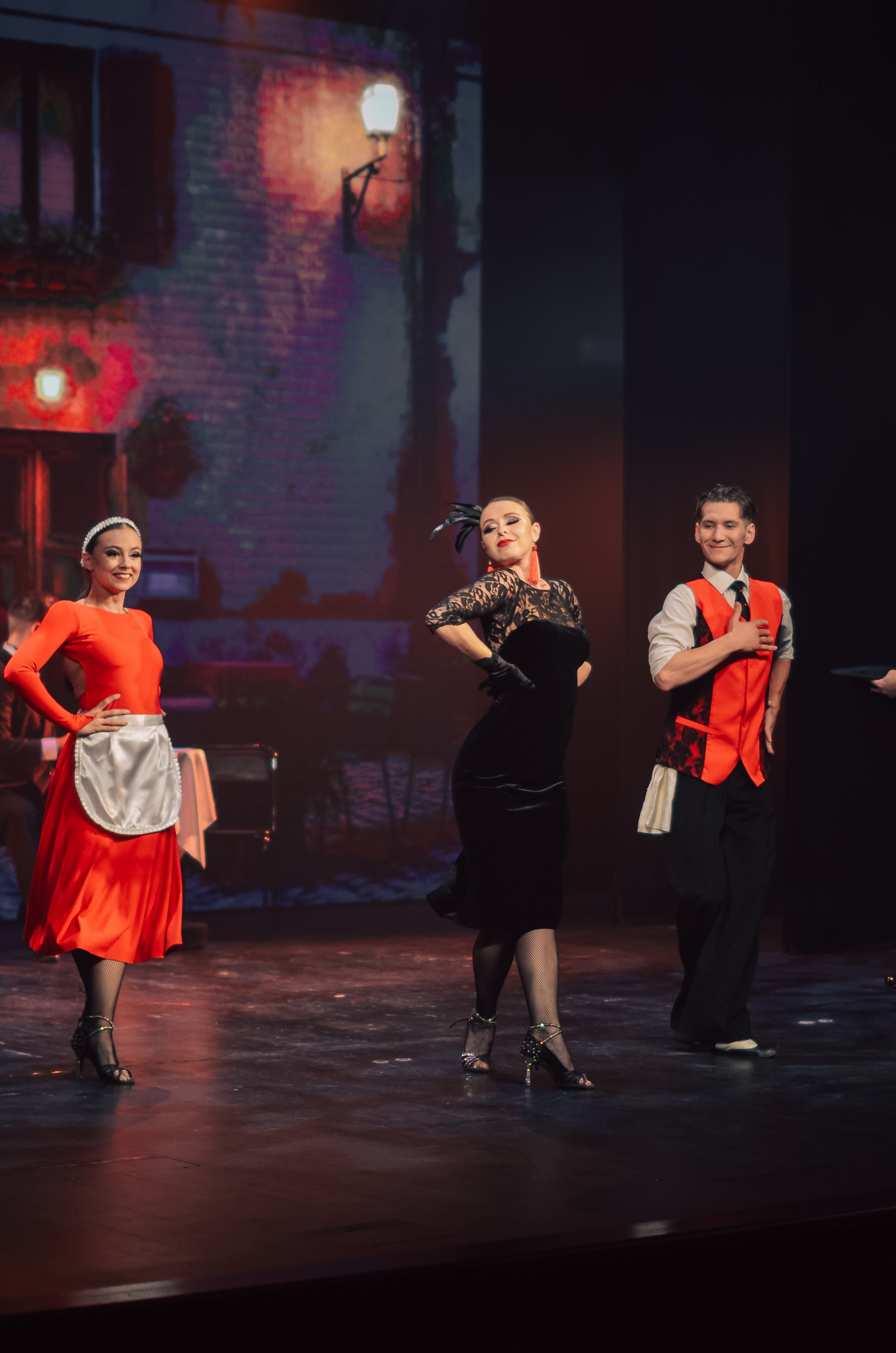 Фоторепортаж танцевального мероприятия. Денисова Аля — фотограф для парных съемок и индивидуальных историй в Барнауле