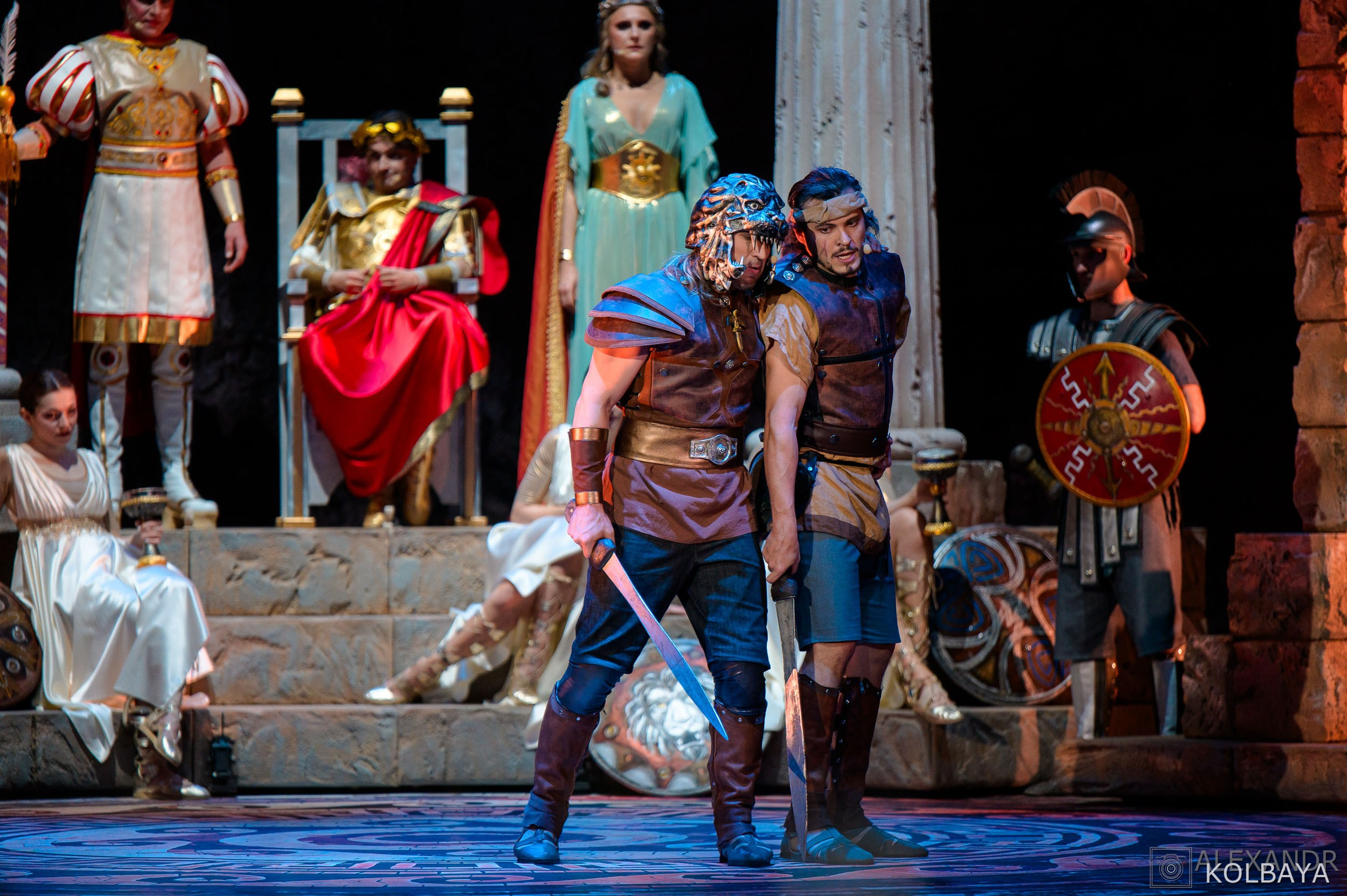 Фоторепортаж со спектакля Гладиатор в Театре Терезы Дуровой. Концертный и театральный репортажный фотограф в Москве Александр Колбая