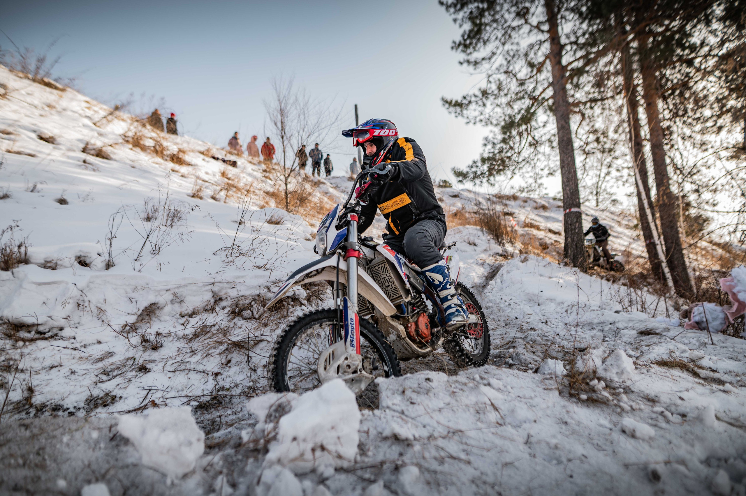 Мотокросс 23.02.2024. Портретный фотограф в Ангарске Артём Иванов