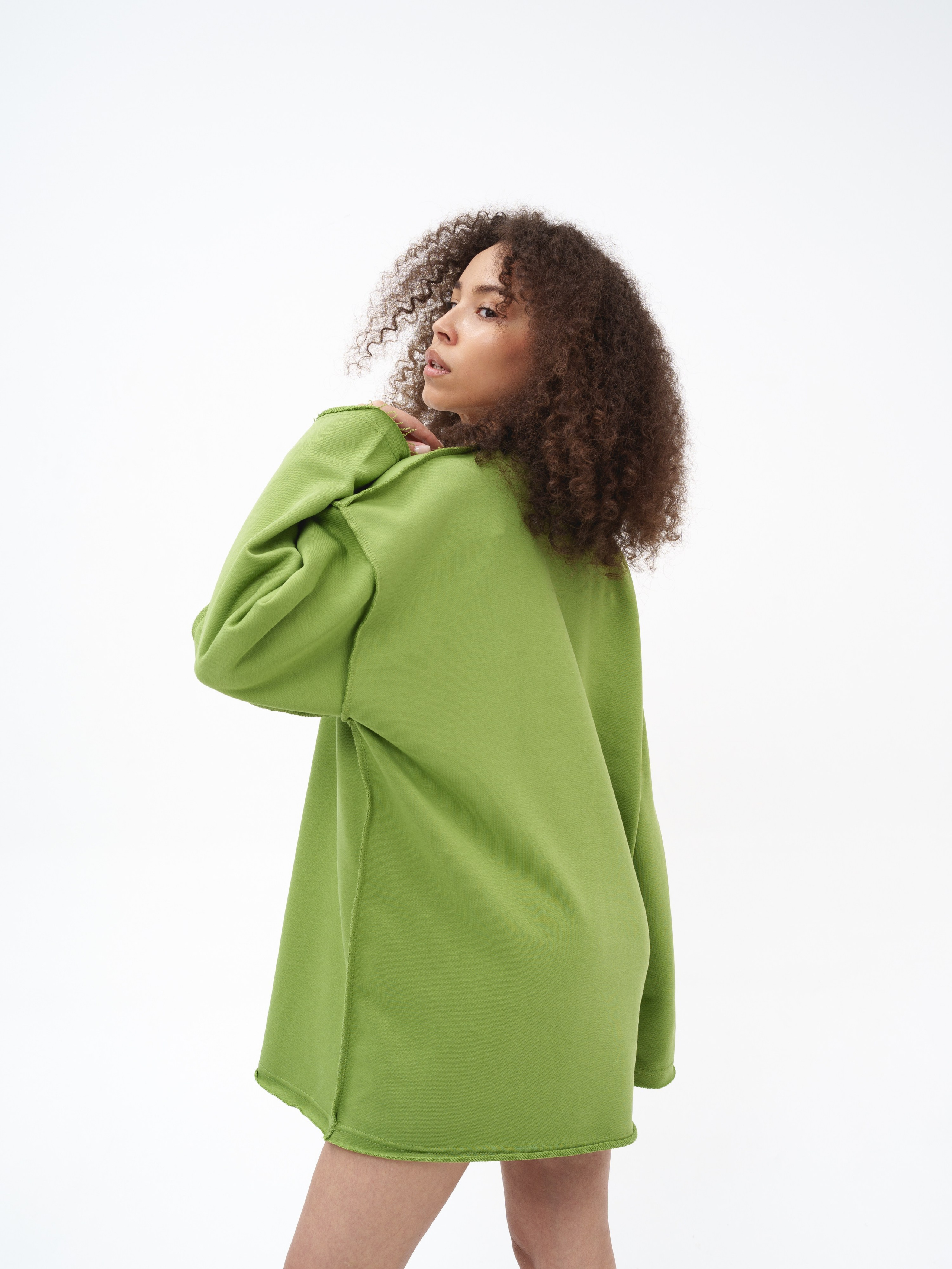 Свитшоты (вб и озон). Иван Упоров — фотограф, рилсмейкер чебоксары