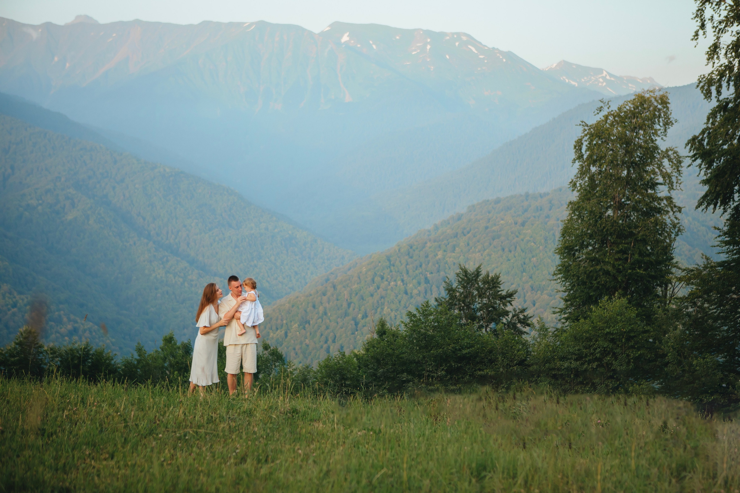 Рожденные улыбаться. Семейный и свадебный фотограф Сочи Адлер Сириус Красная поляна