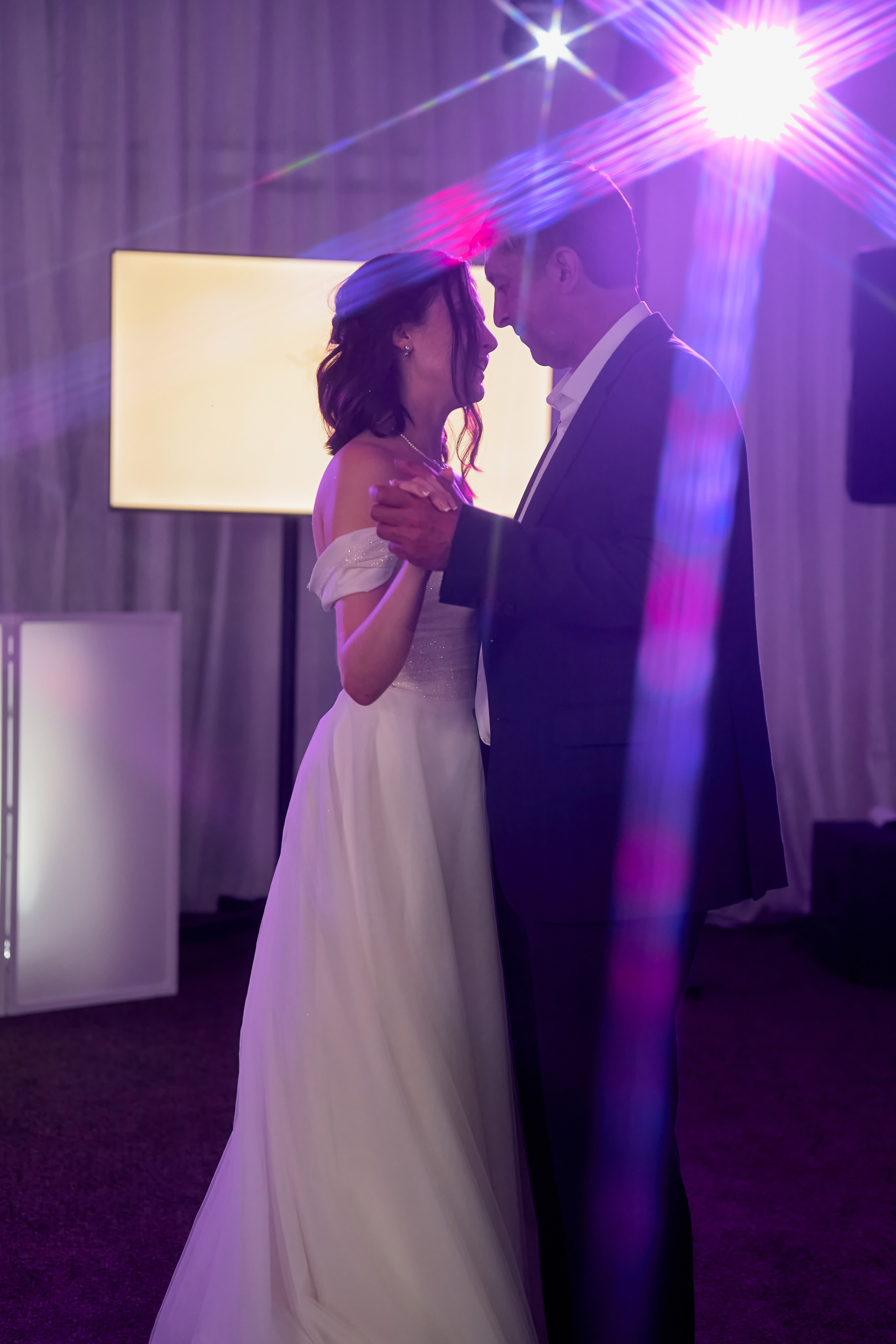 Свадьба бенгальские огни. Мартазова Екатерина фотограф. Екатеринбург