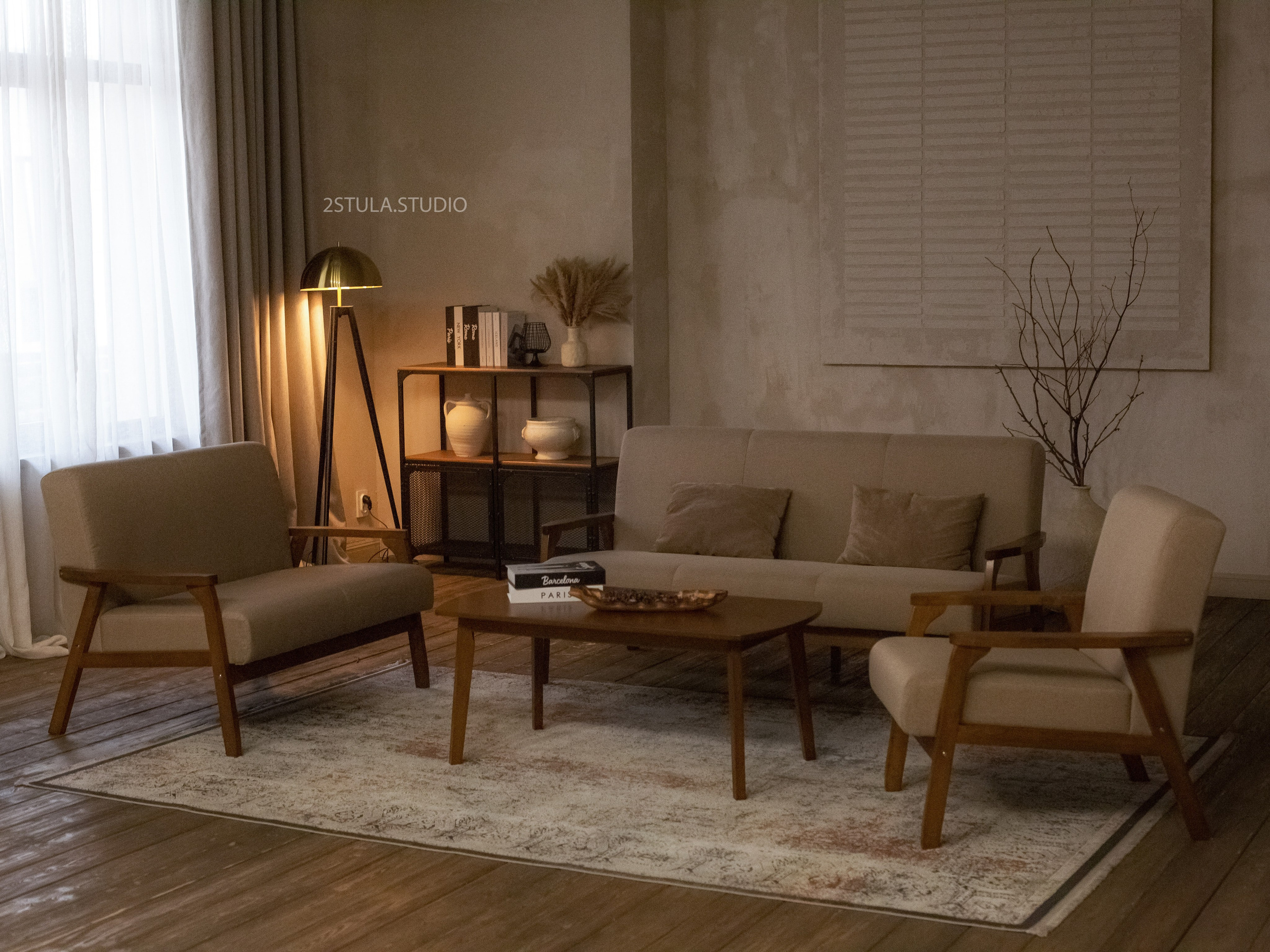 Wood (Вуд) зал на Радостовца 72/1. Фотостудия Алматы — 2 Stula.Studio | Аренда залов