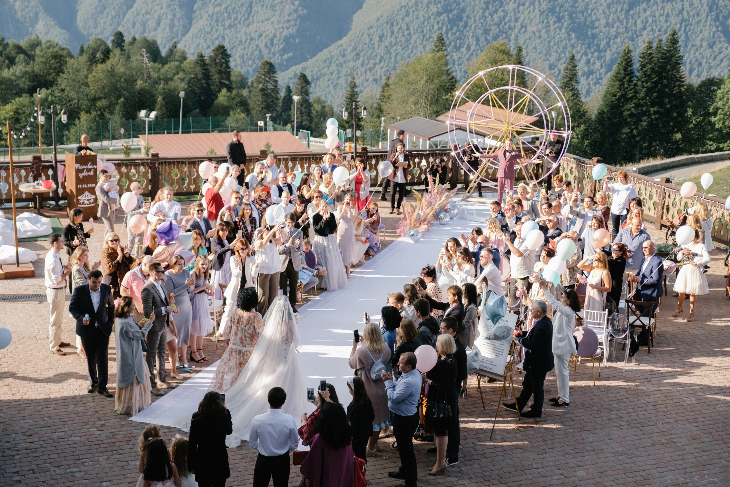 Фестиваль чувств. Свадебный Видеограф Фотограф в Сочи