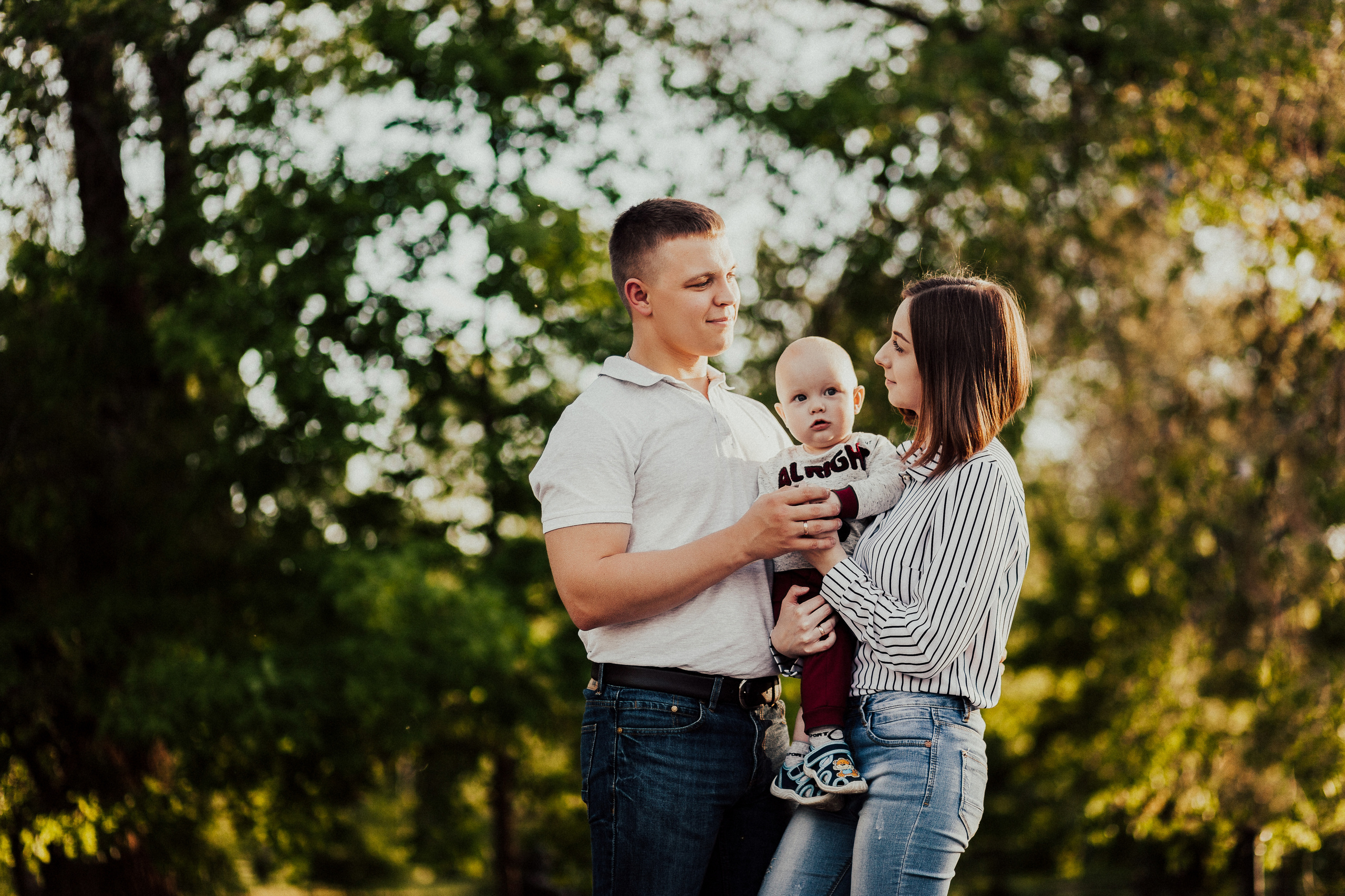 Алина с семьёй. Фотограф Шелудкова Яна, город Тюмень