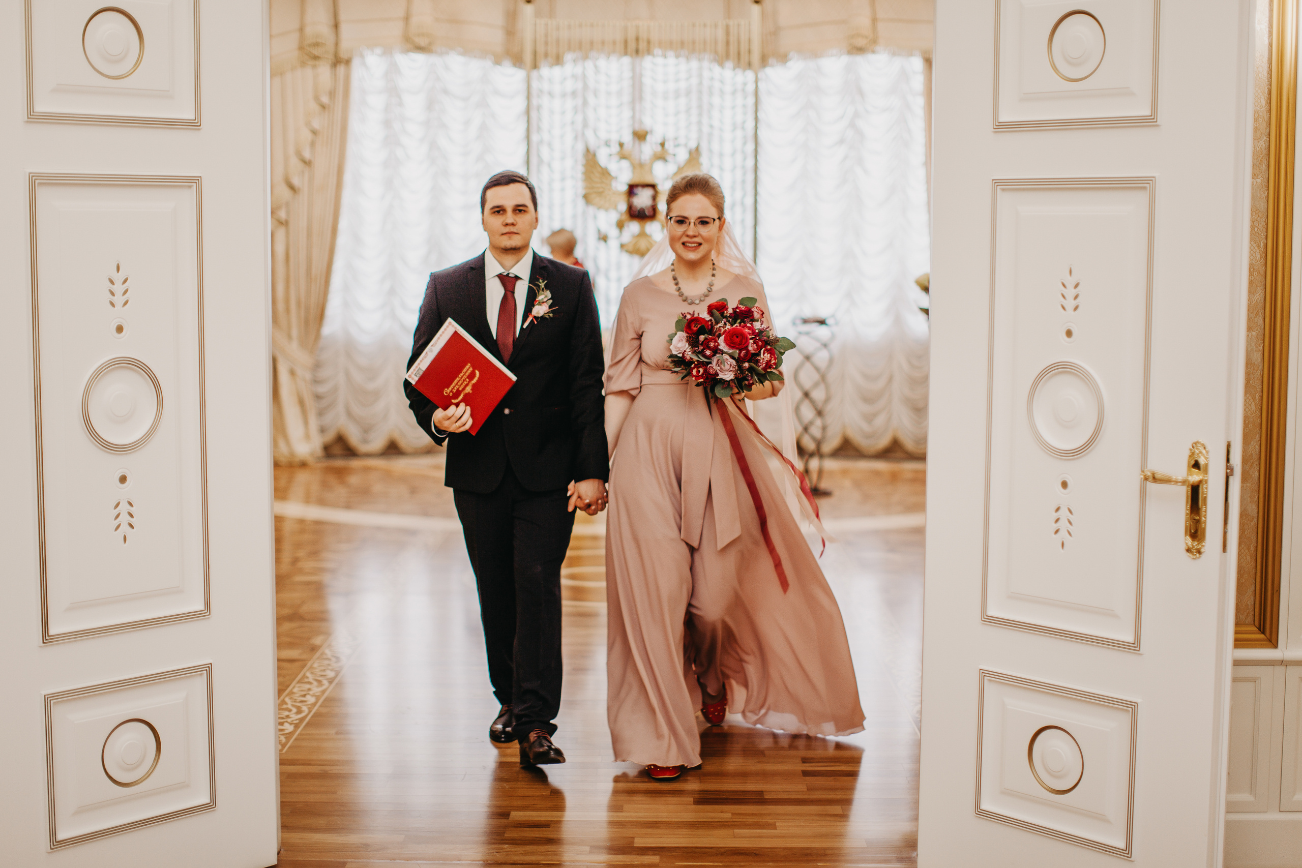 Утро жениха и невесты в Тюмени. Фотограф Шелудкова Яна, город Тюмень