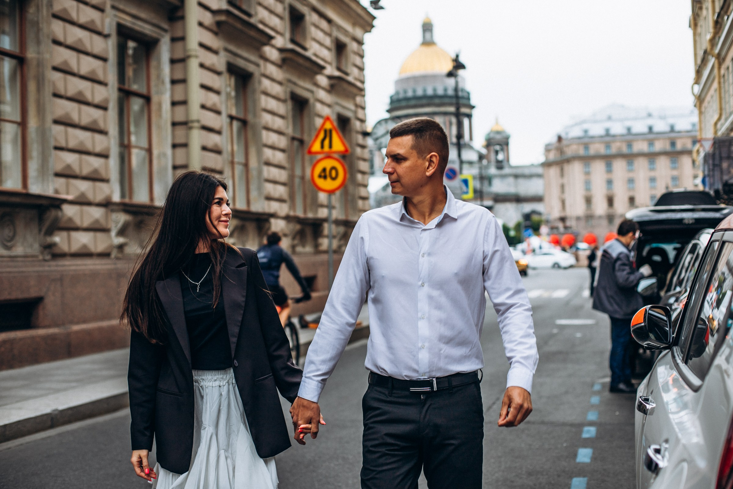 Антон и Ольга в июне. Фотопрогулка в Петербурге. Индивидуальный и семейный фотограф в Санкт-Петербурге