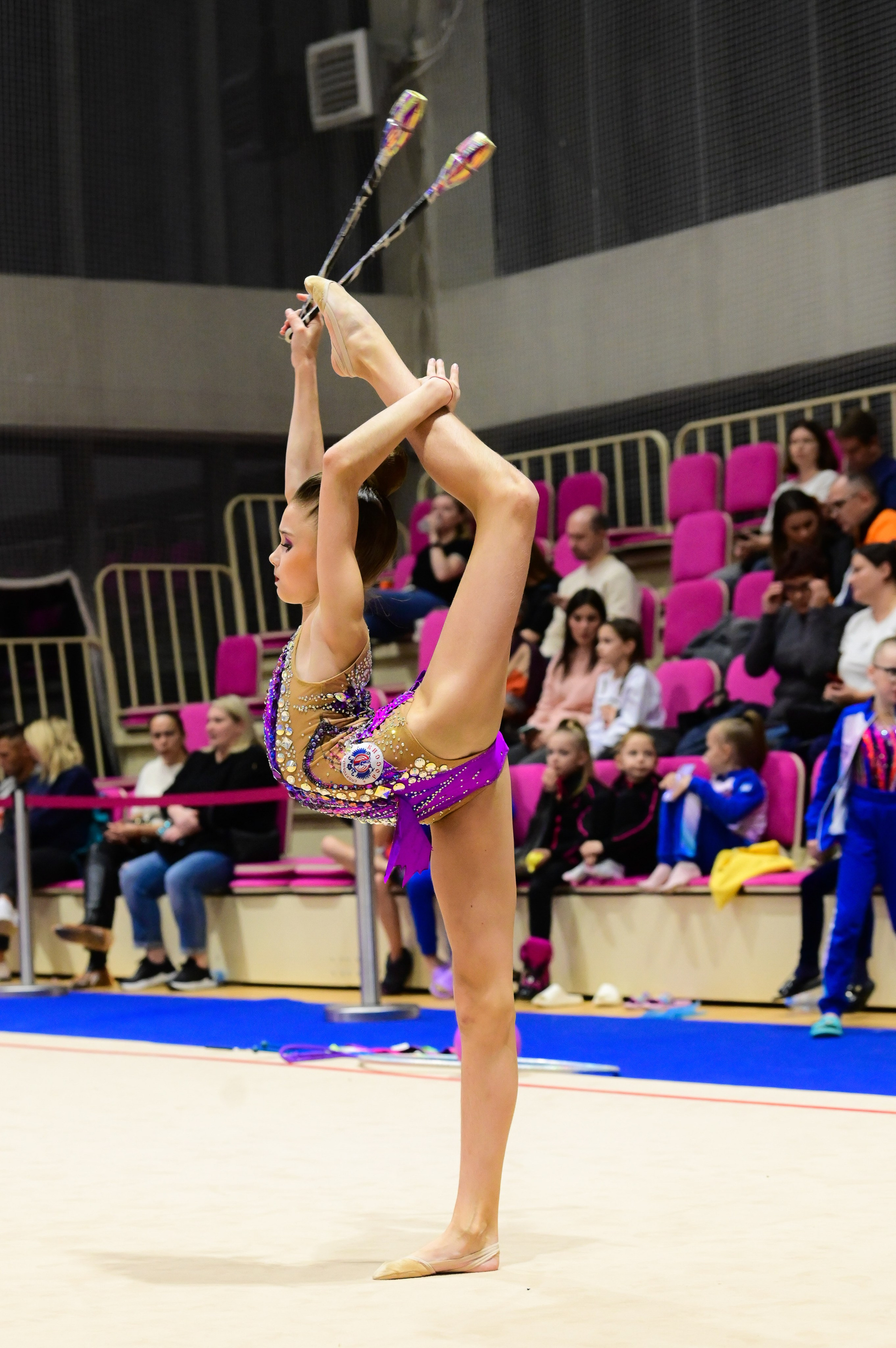 Гимнастика соревнования. Спортивный фотограф в Москве Фадеева Ирина. Соревнования, турниры, чемпионаты по танцам. отчетные концерты, съемка под водой