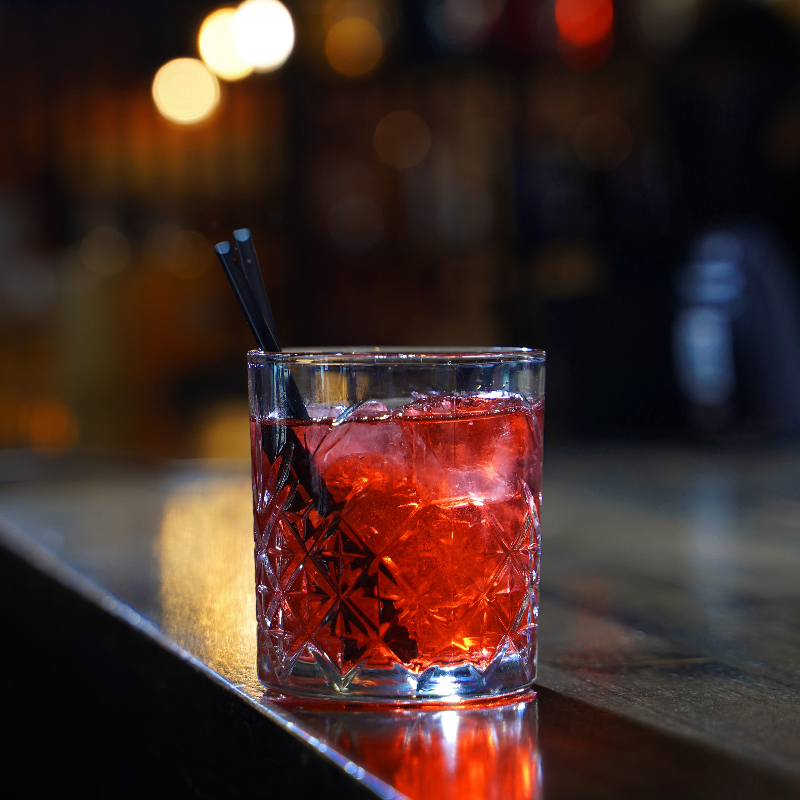 «На Дне» рюмочная. Фотограф Надежда Жемкова. Фотосъёмка, ретушь, фотомонтаж для вас и вашего бизнеса