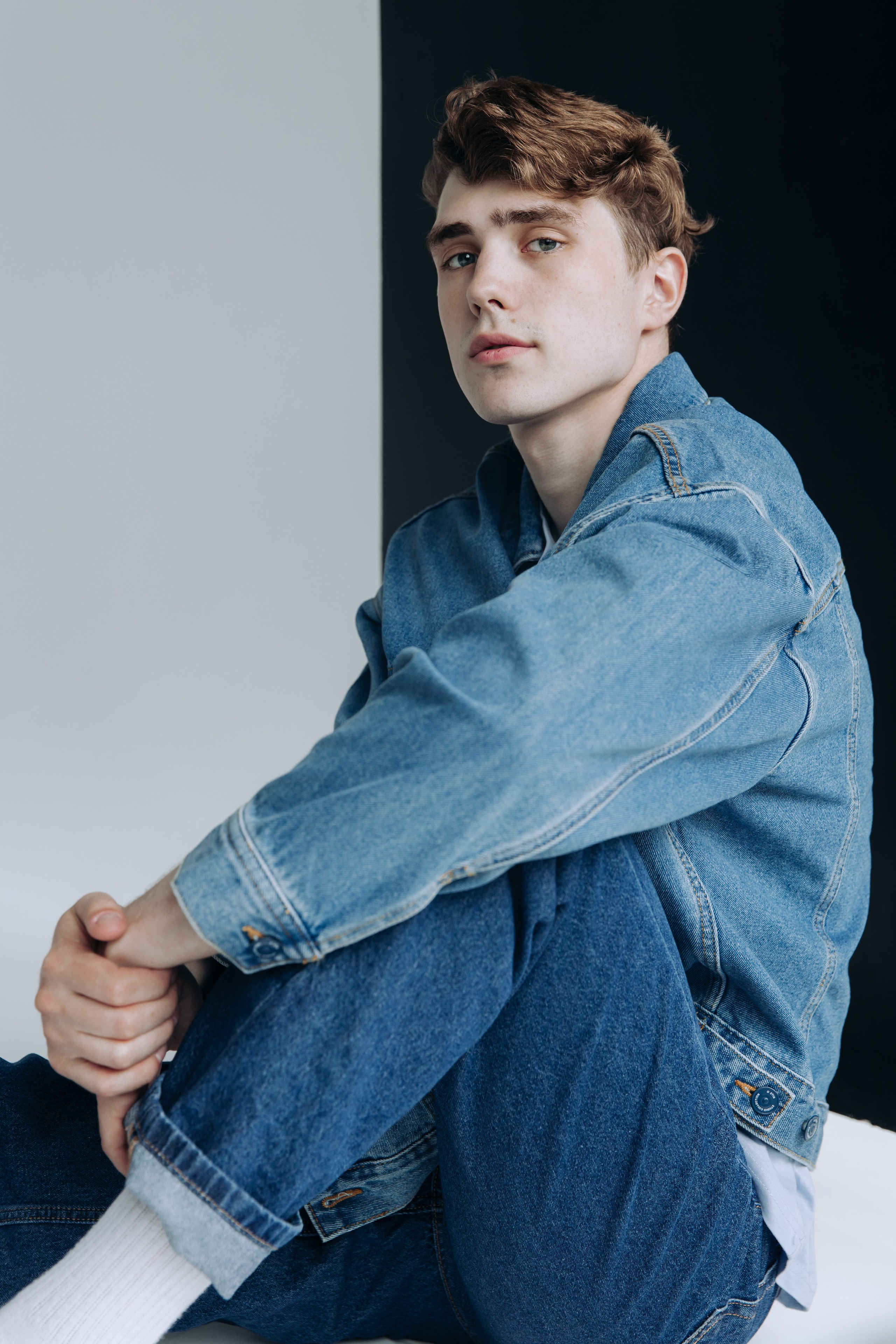 Саша. Главная