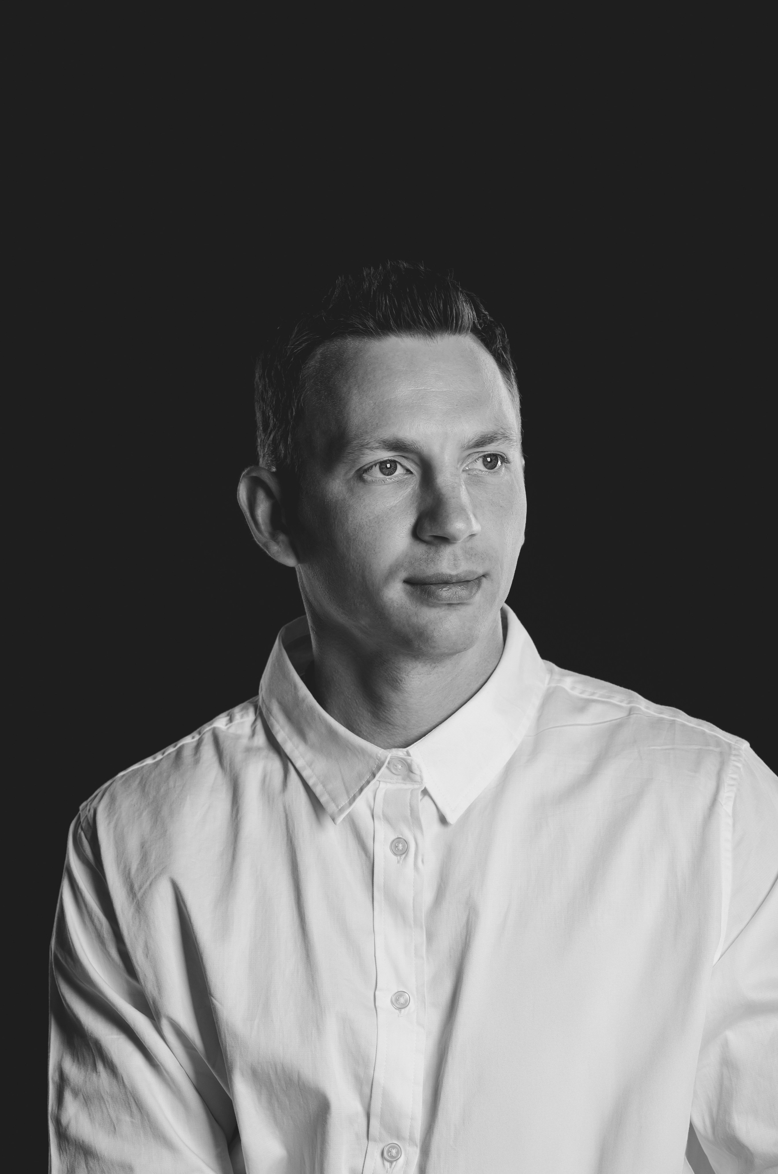 Классический мужской портрет. Фотограф Регина Барская, Калуга