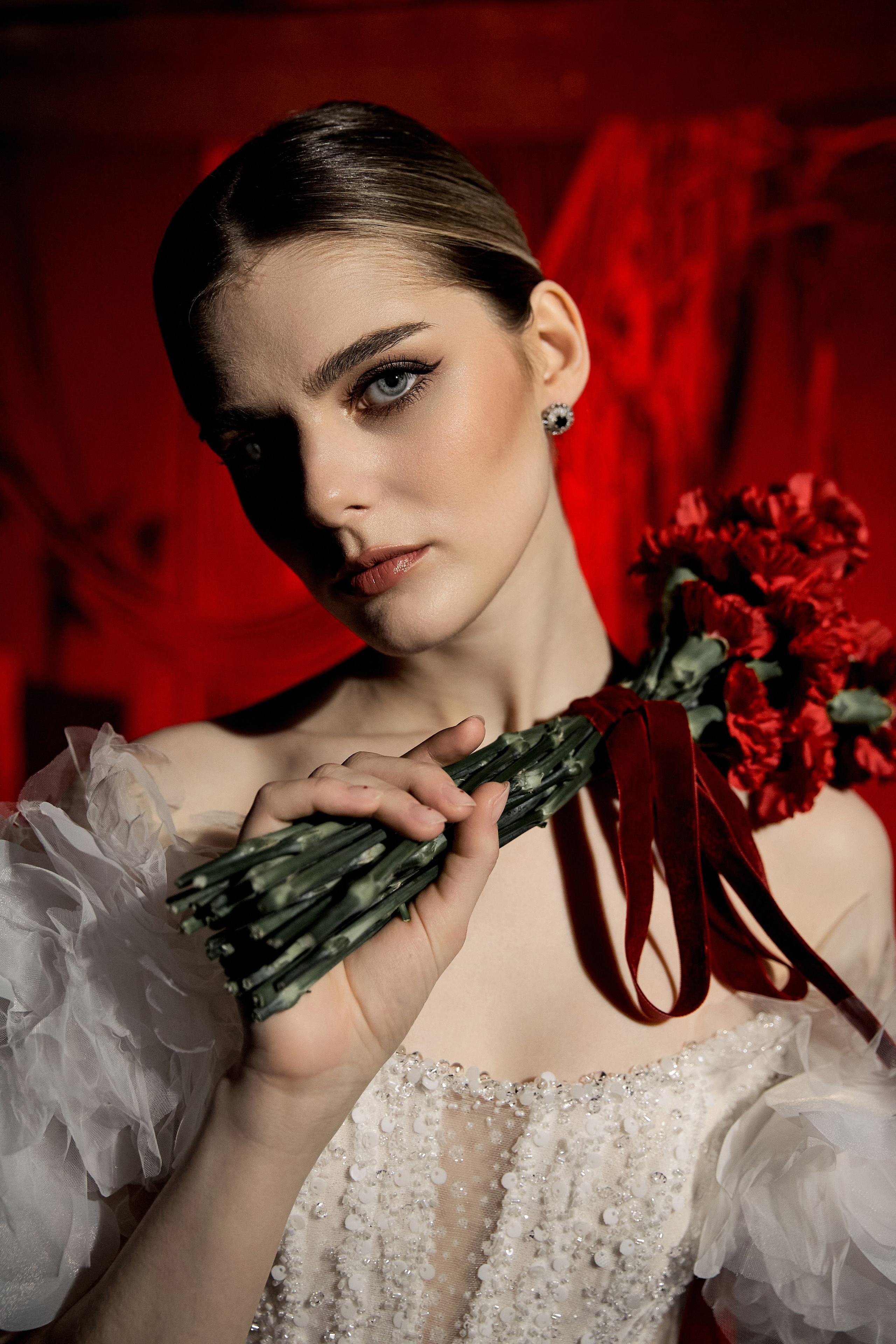 Red. Свадебный фотограф в Красноярске Владимир Ятмасов