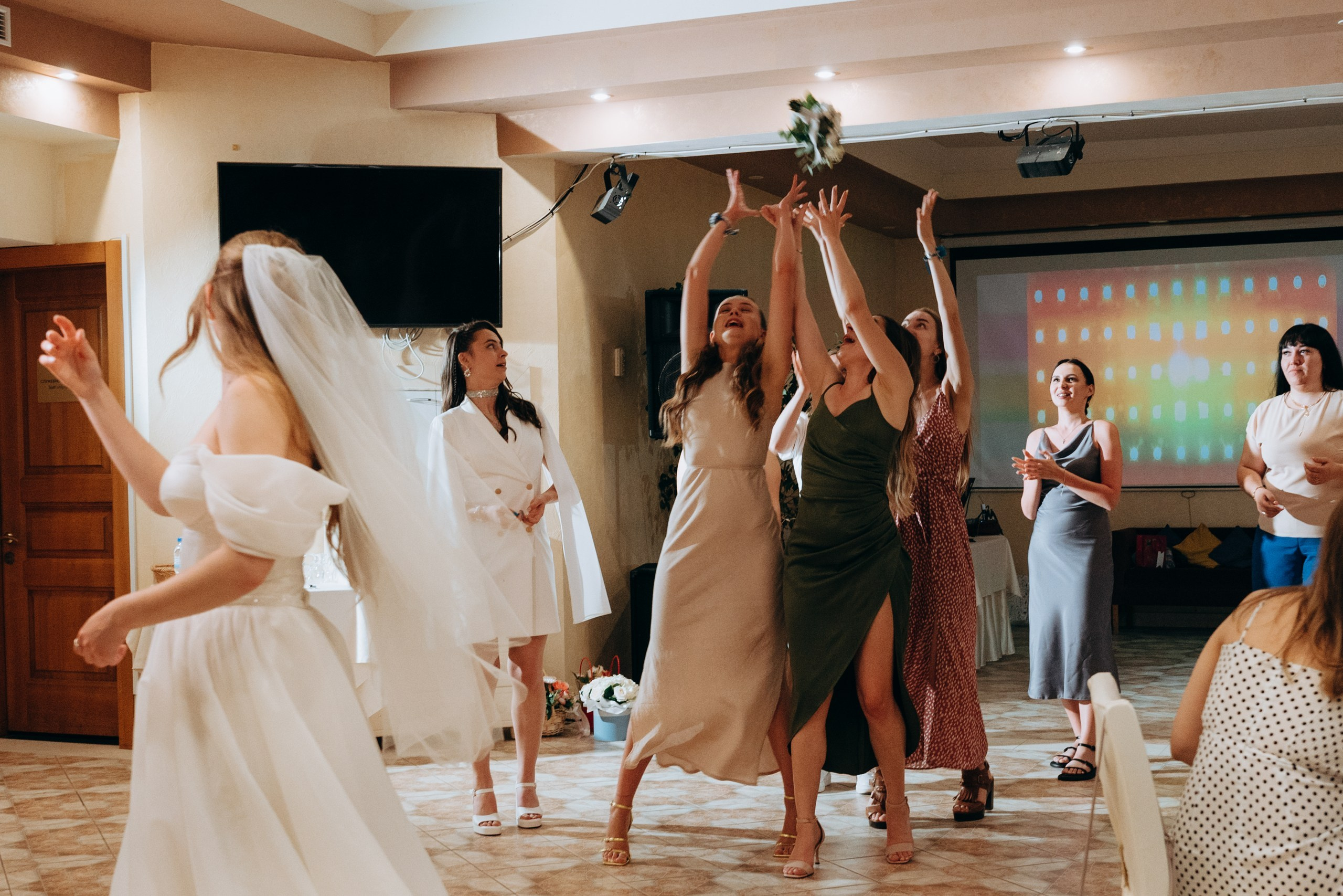 Свадебная фотосессия в Ялте. Портретный свадебный фотограф Крым | Евгения Щитенко